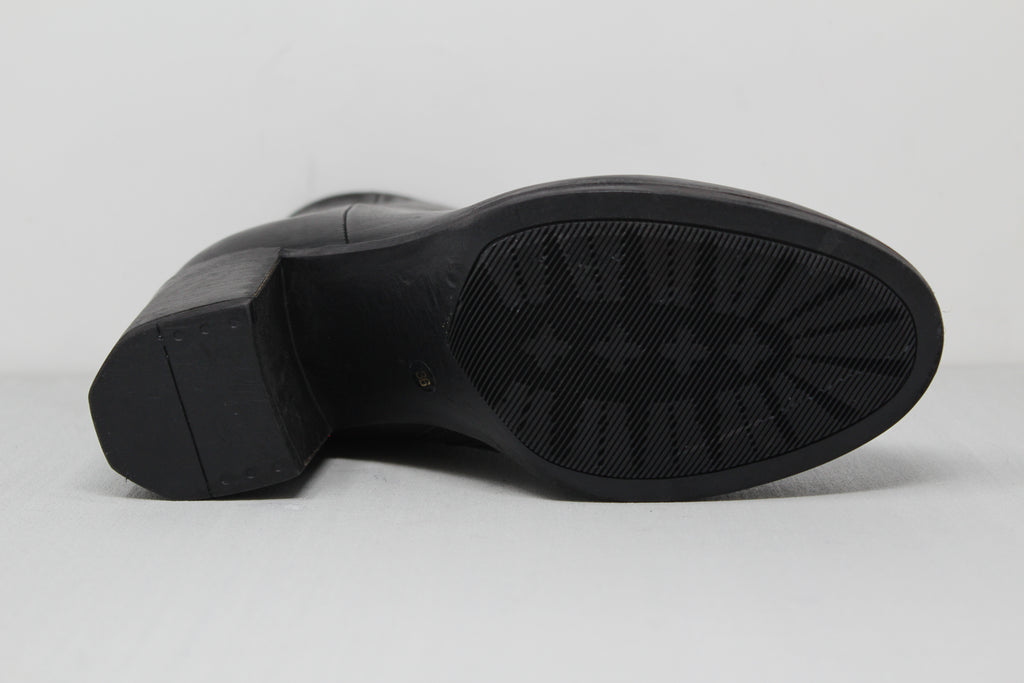 W6012 - SAMPLE - HUNDRED100®