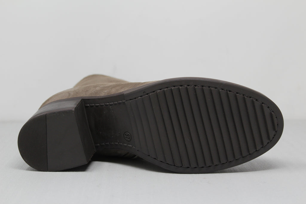 W6017 - SAMPLE - HUNDRED100®