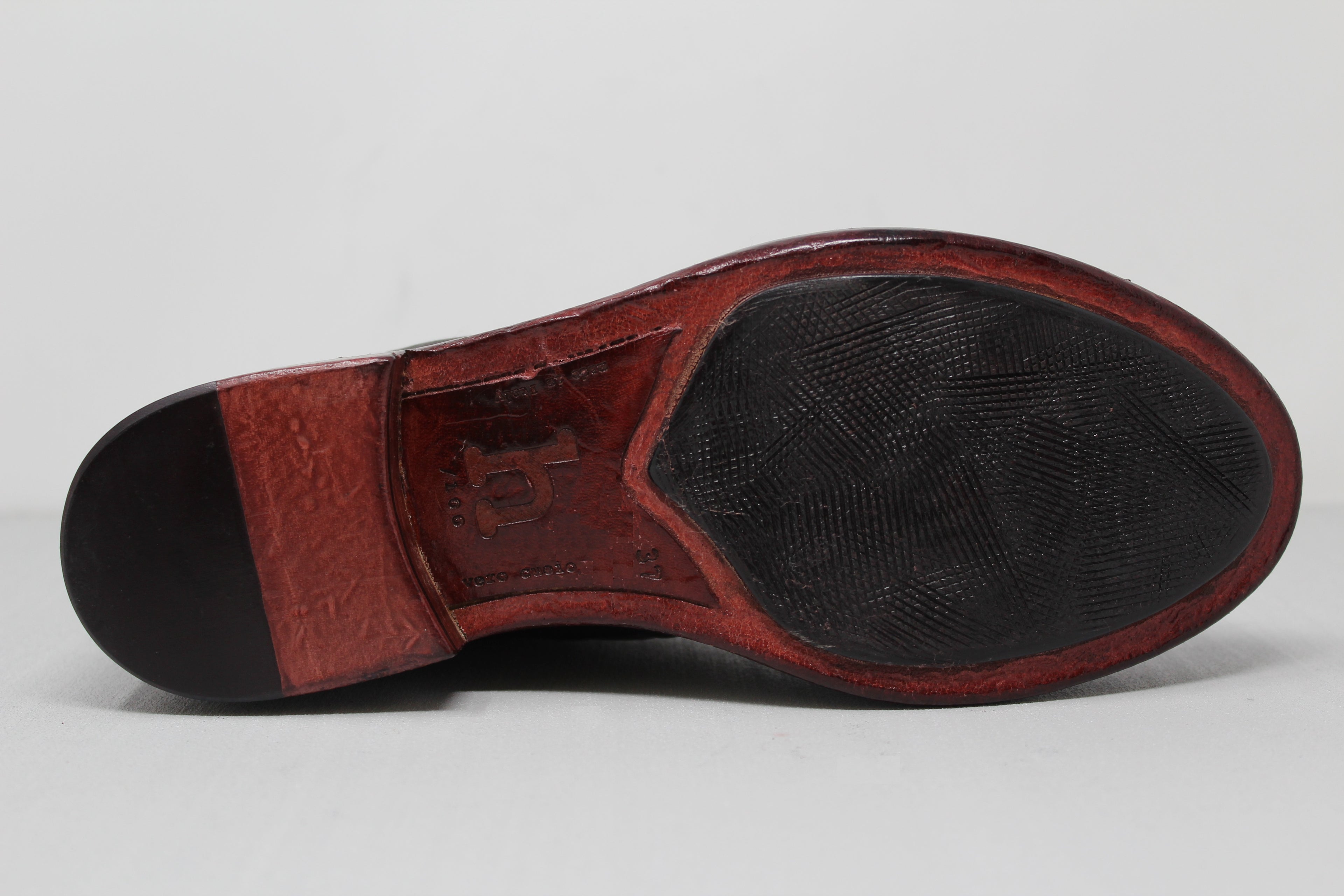 W6035 - SAMPLE - HUNDRED100®