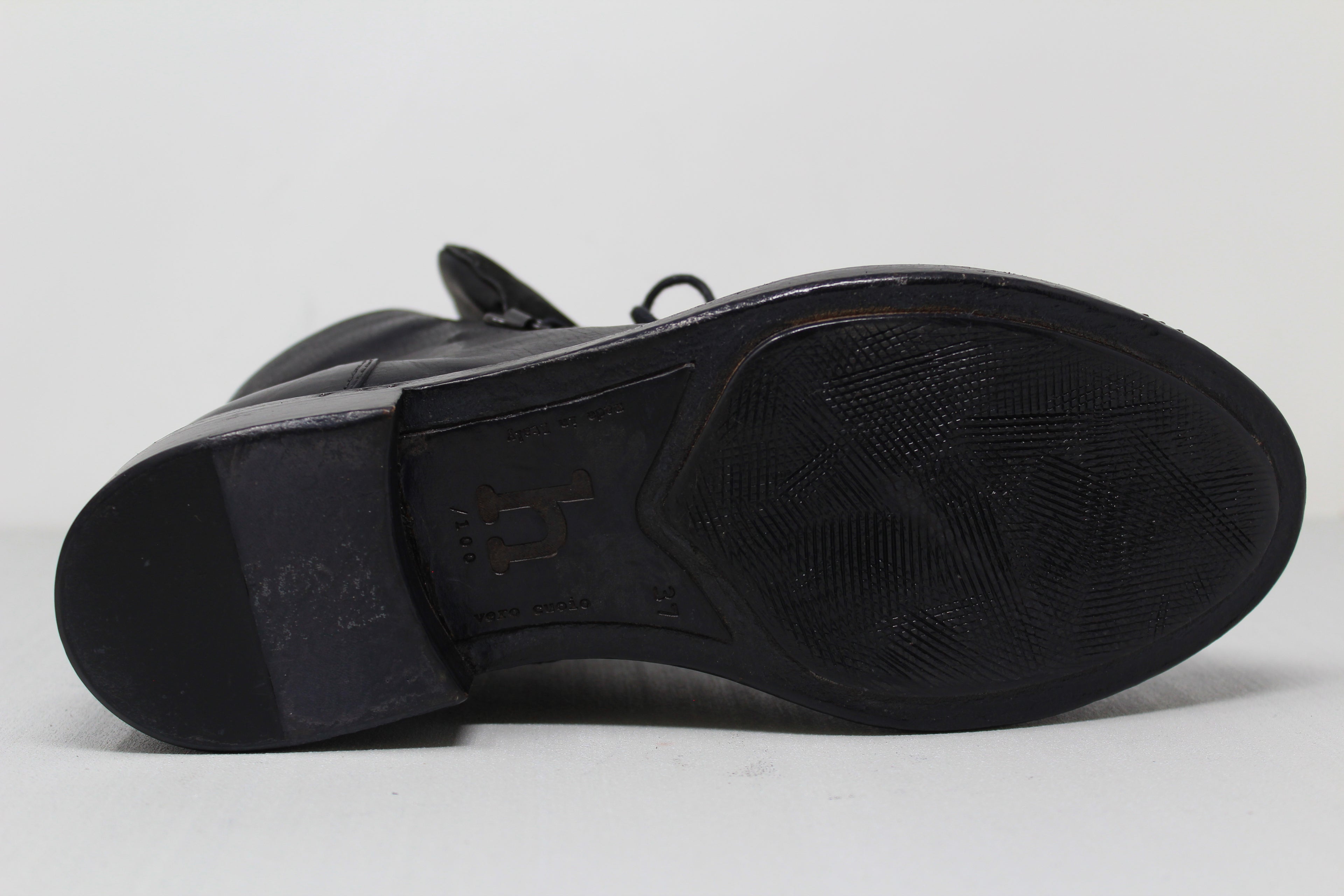 W6048 - SAMPLE - HUNDRED100®