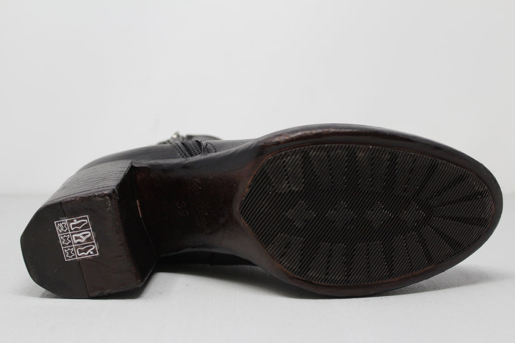 W6069 - SAMPLE - HUNDRED100®