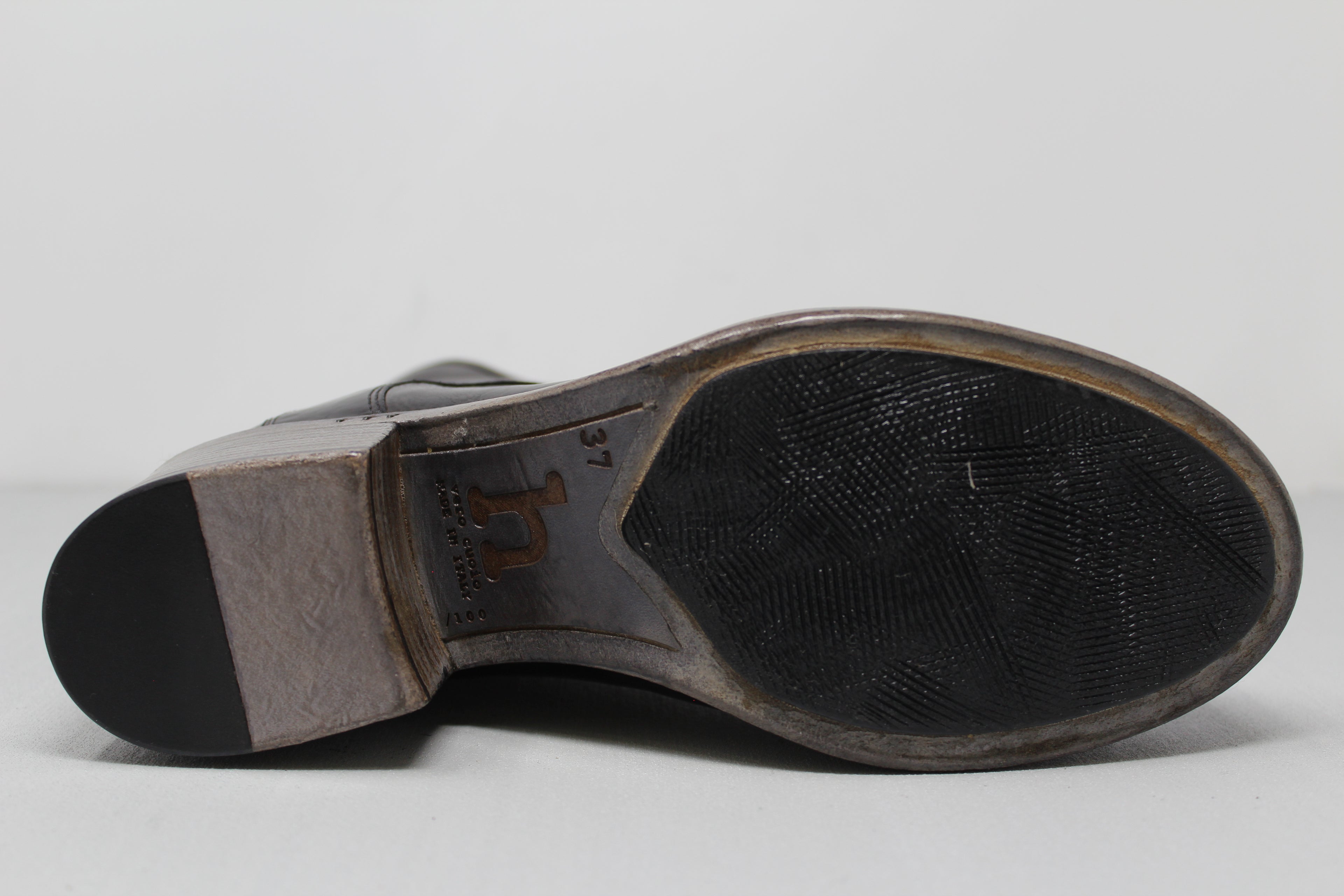 W6078 - SAMPLE - HUNDRED100®