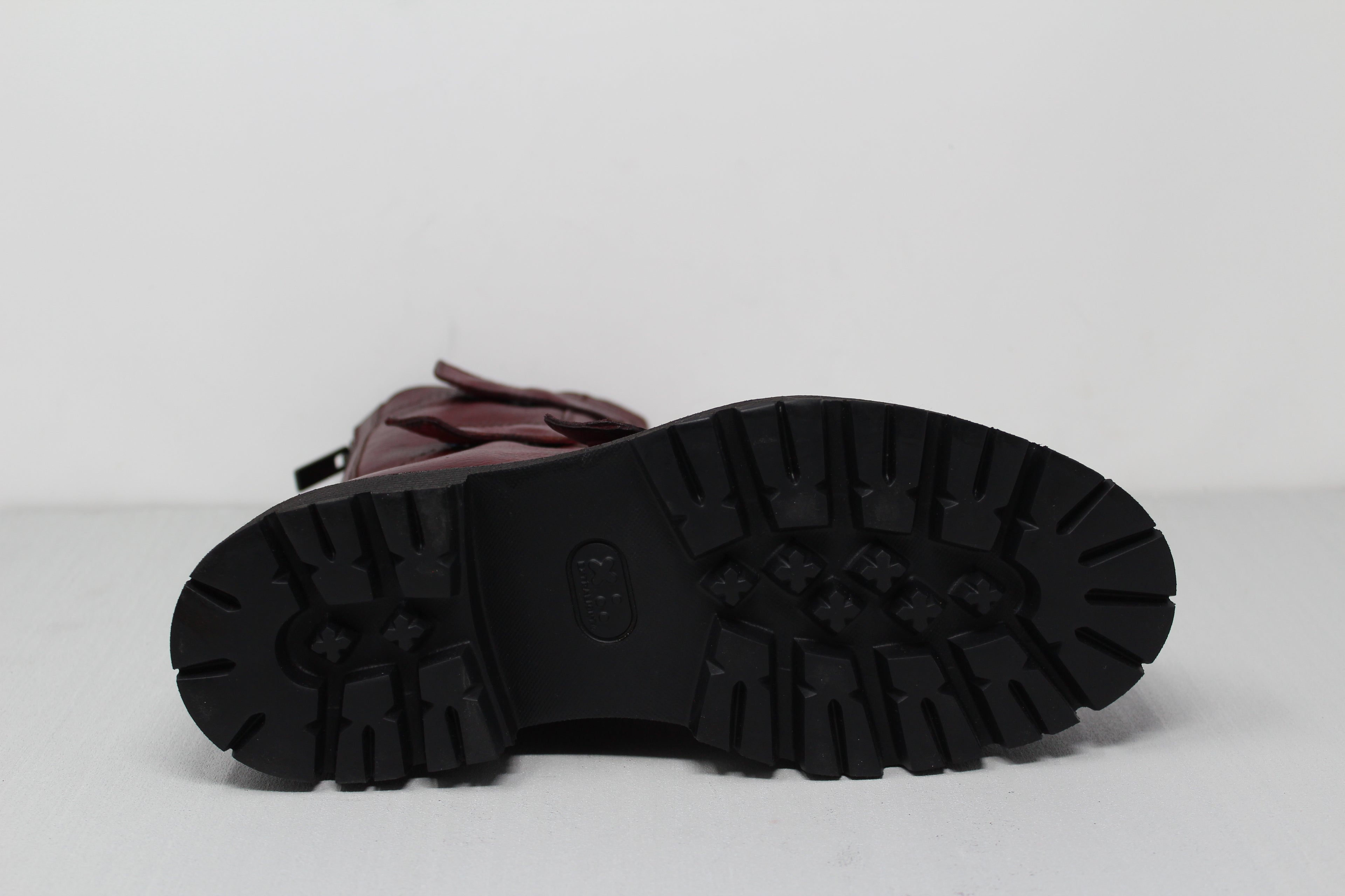 W6108 - SAMPLE - HUNDRED100®