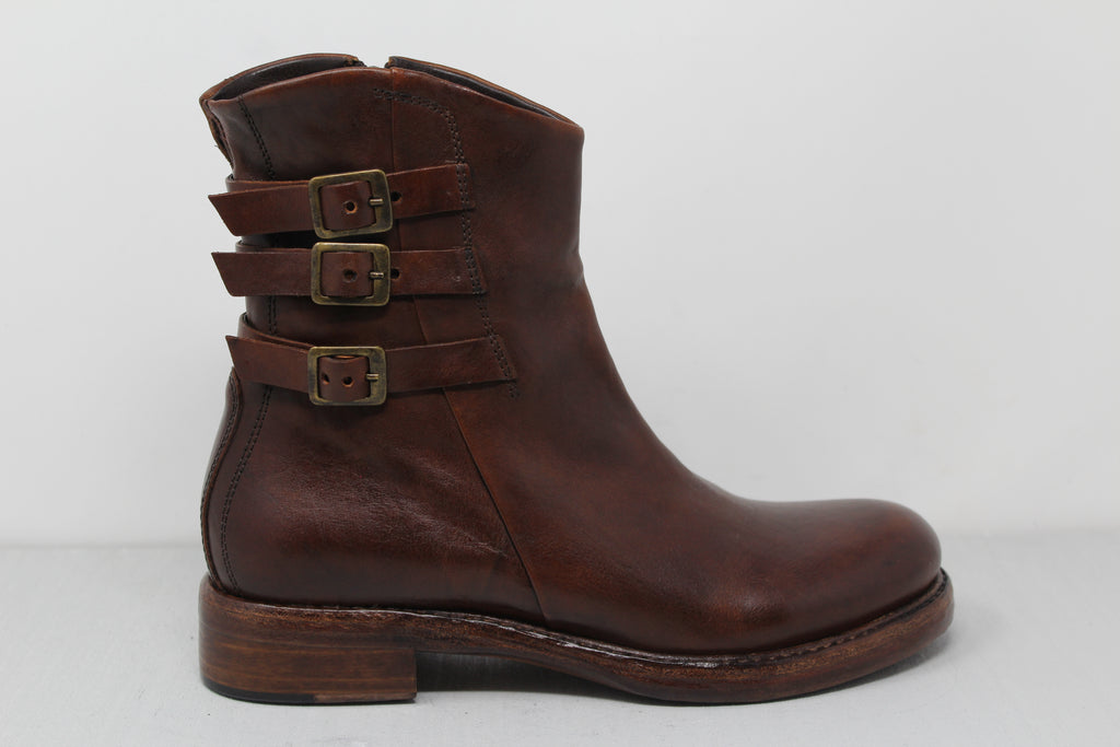 W6107 - SAMPLE - HUNDRED100®