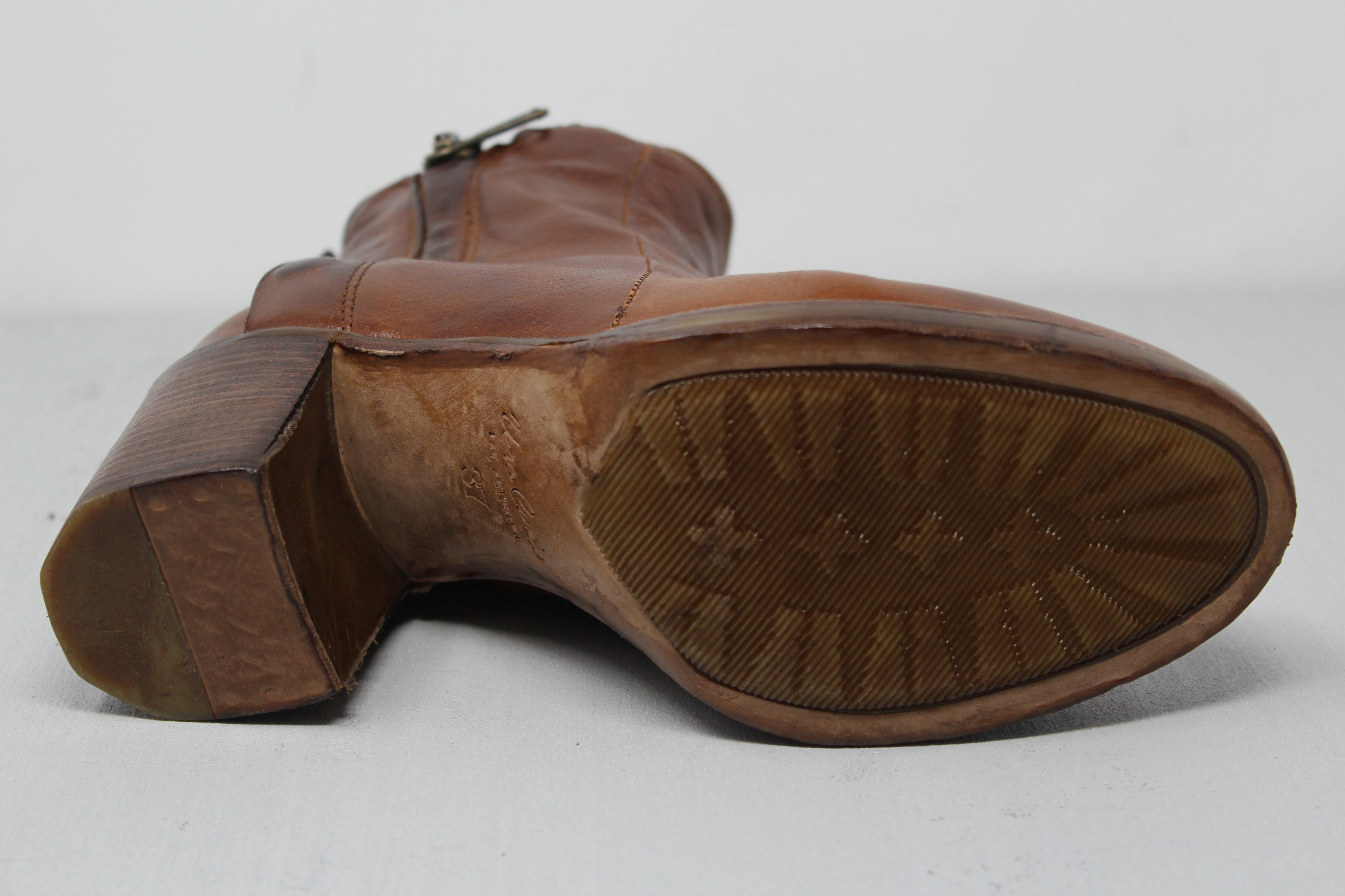 W6109 - SAMPLE - HUNDRED100®