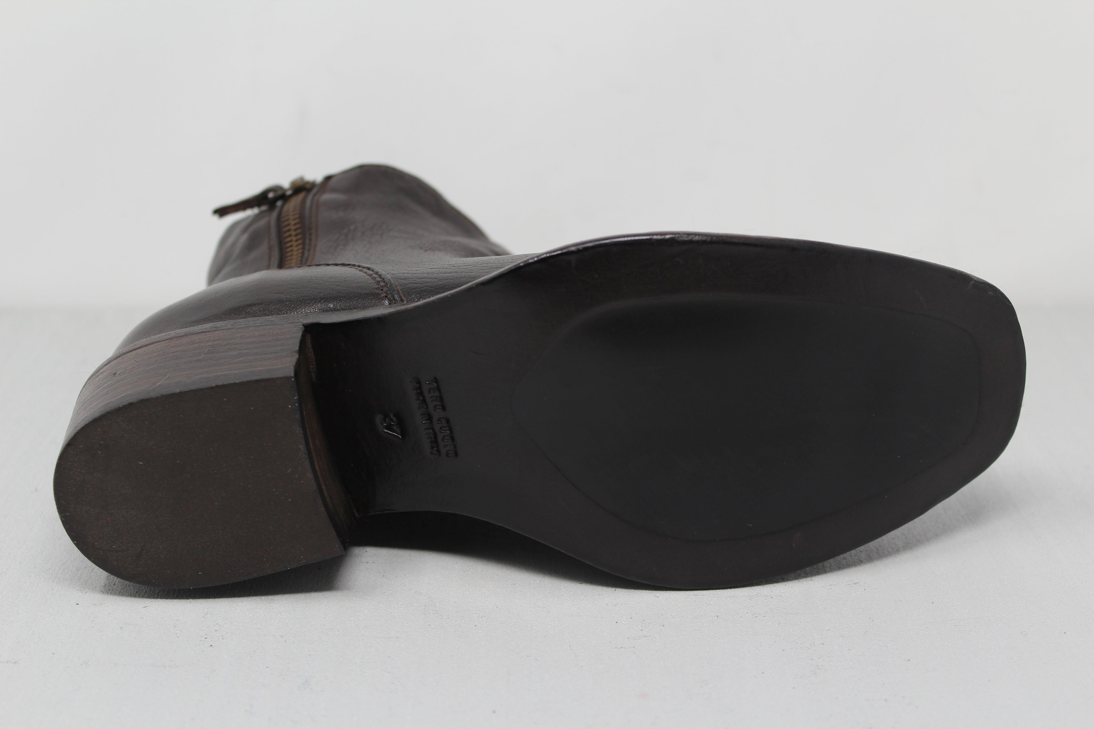 W6115 - SAMPLE - HUNDRED100®