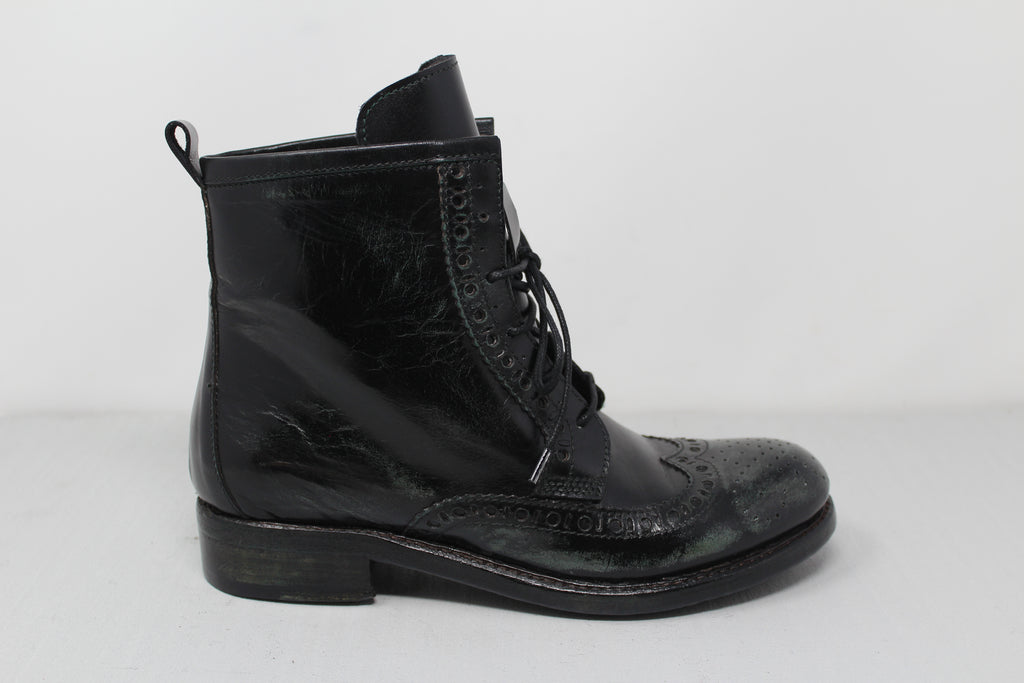 W6119 - SAMPLE - HUNDRED100®