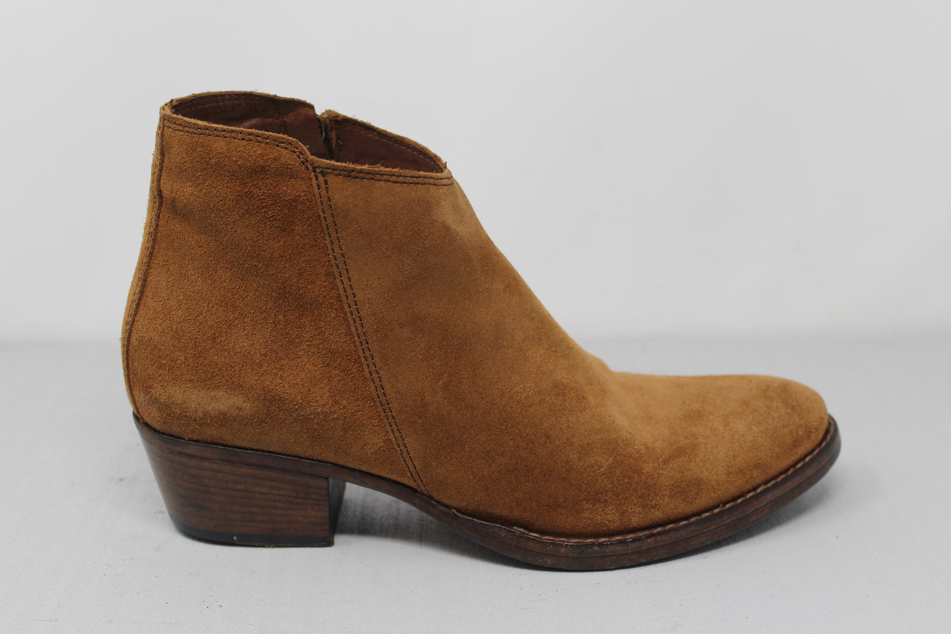 W6121 - SAMPLE - HUNDRED100®