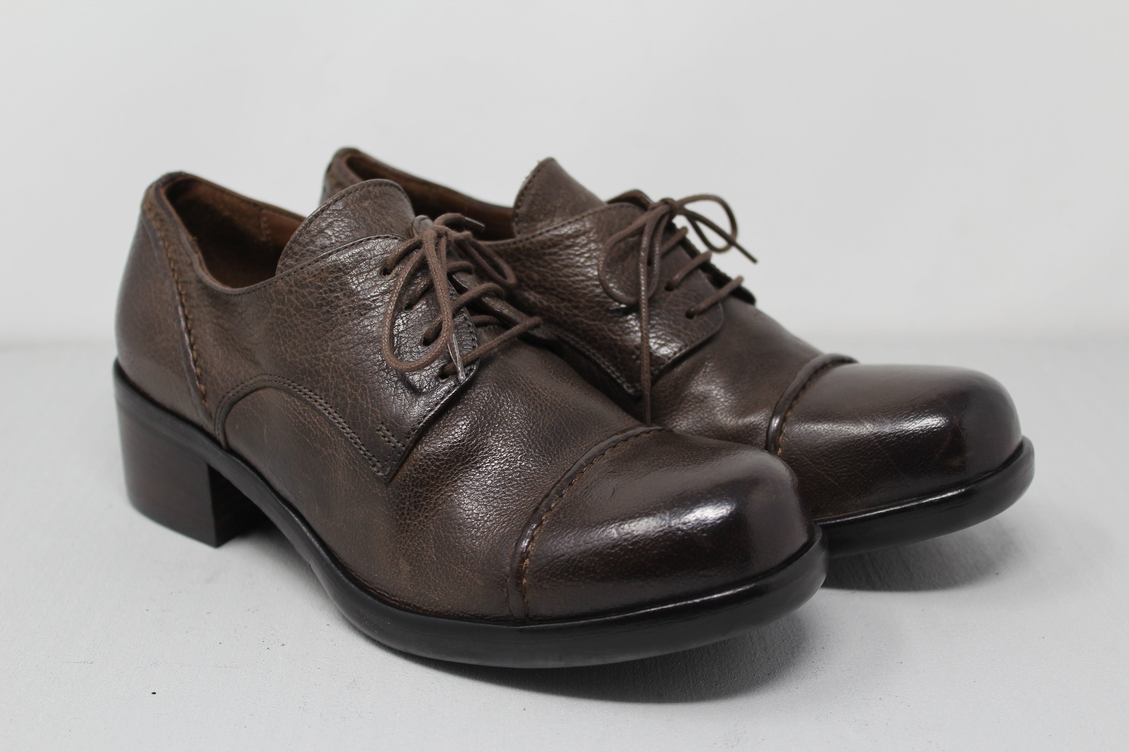 W6120 - SAMPLE - HUNDRED100®