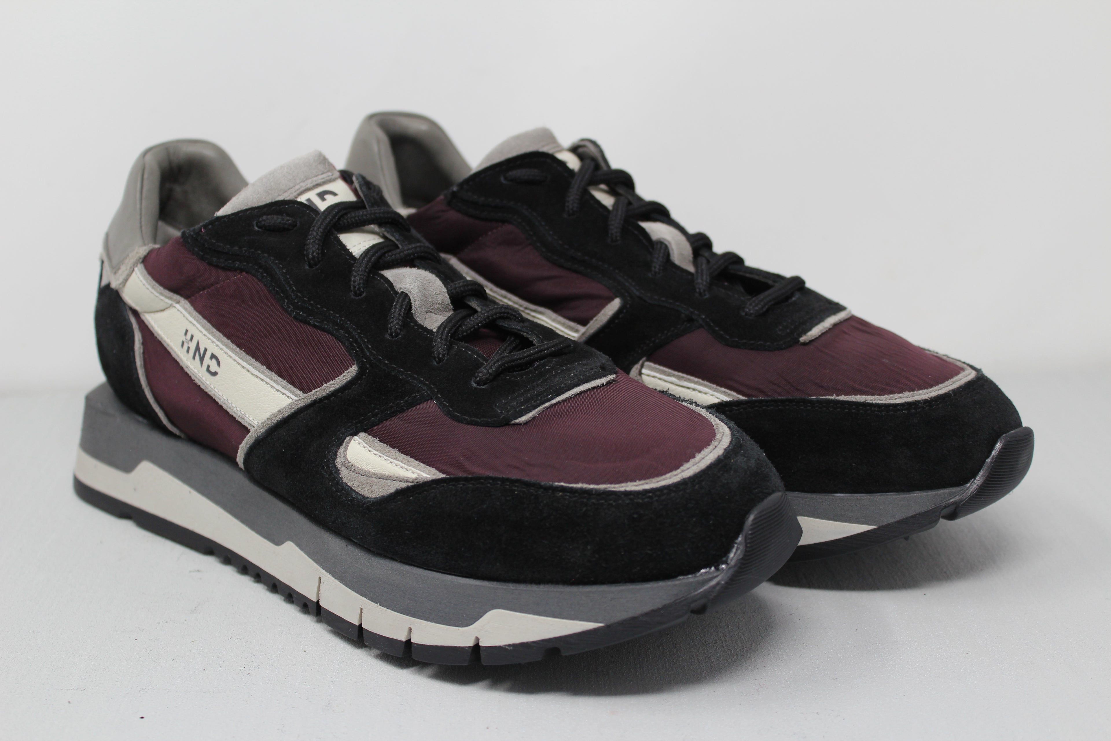 M8027-6 - SAMPLE - HUNDRED100®