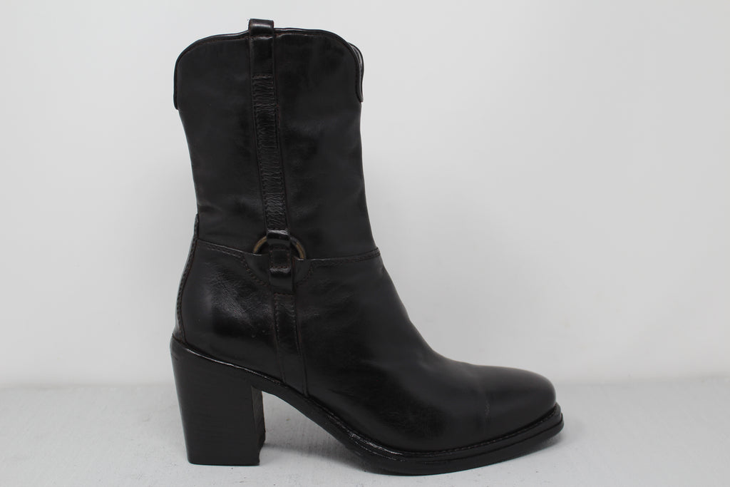 W6129 - SAMPLE - HUNDRED100®