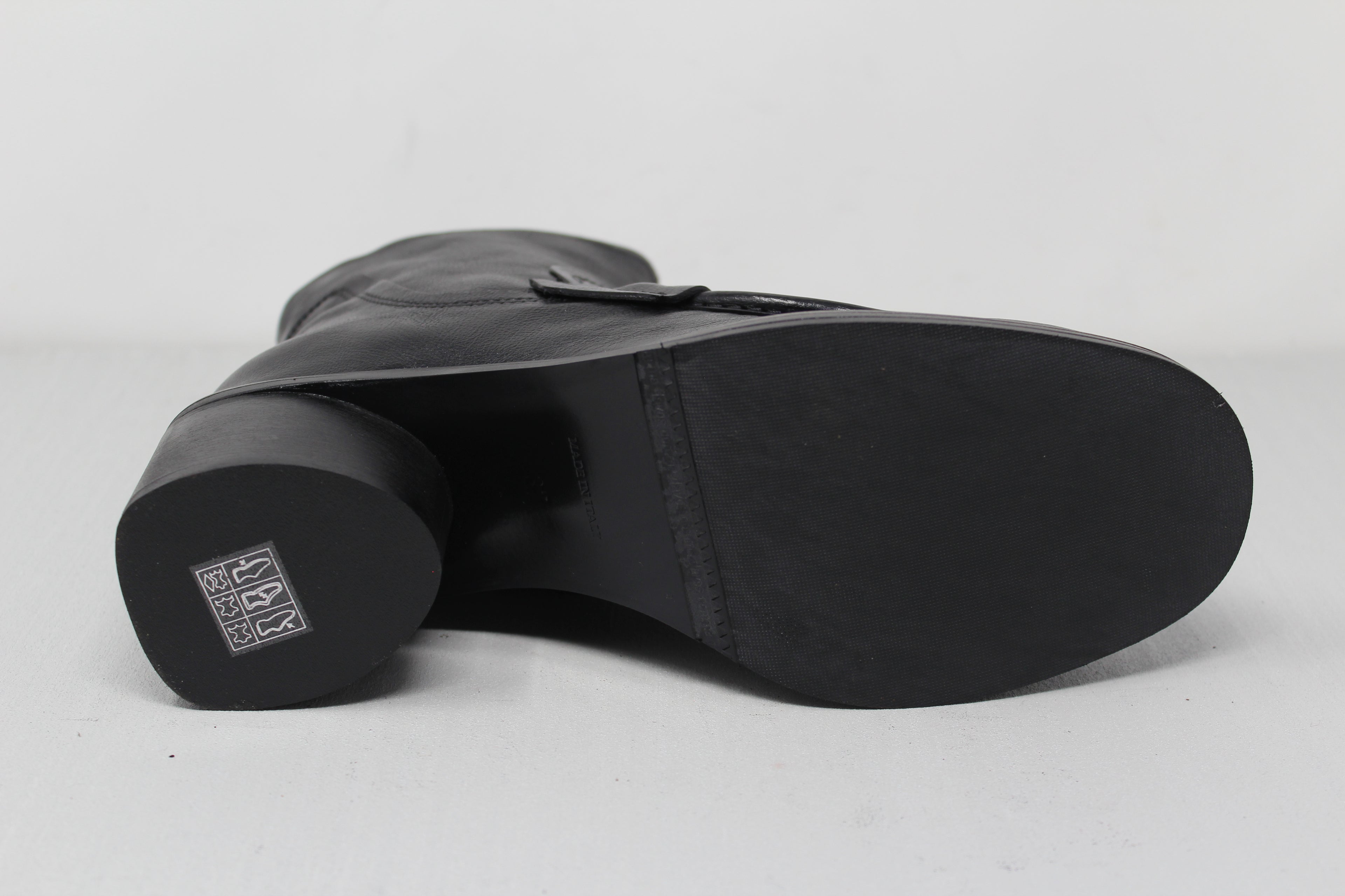 W6125 - SAMPLE - HUNDRED100®