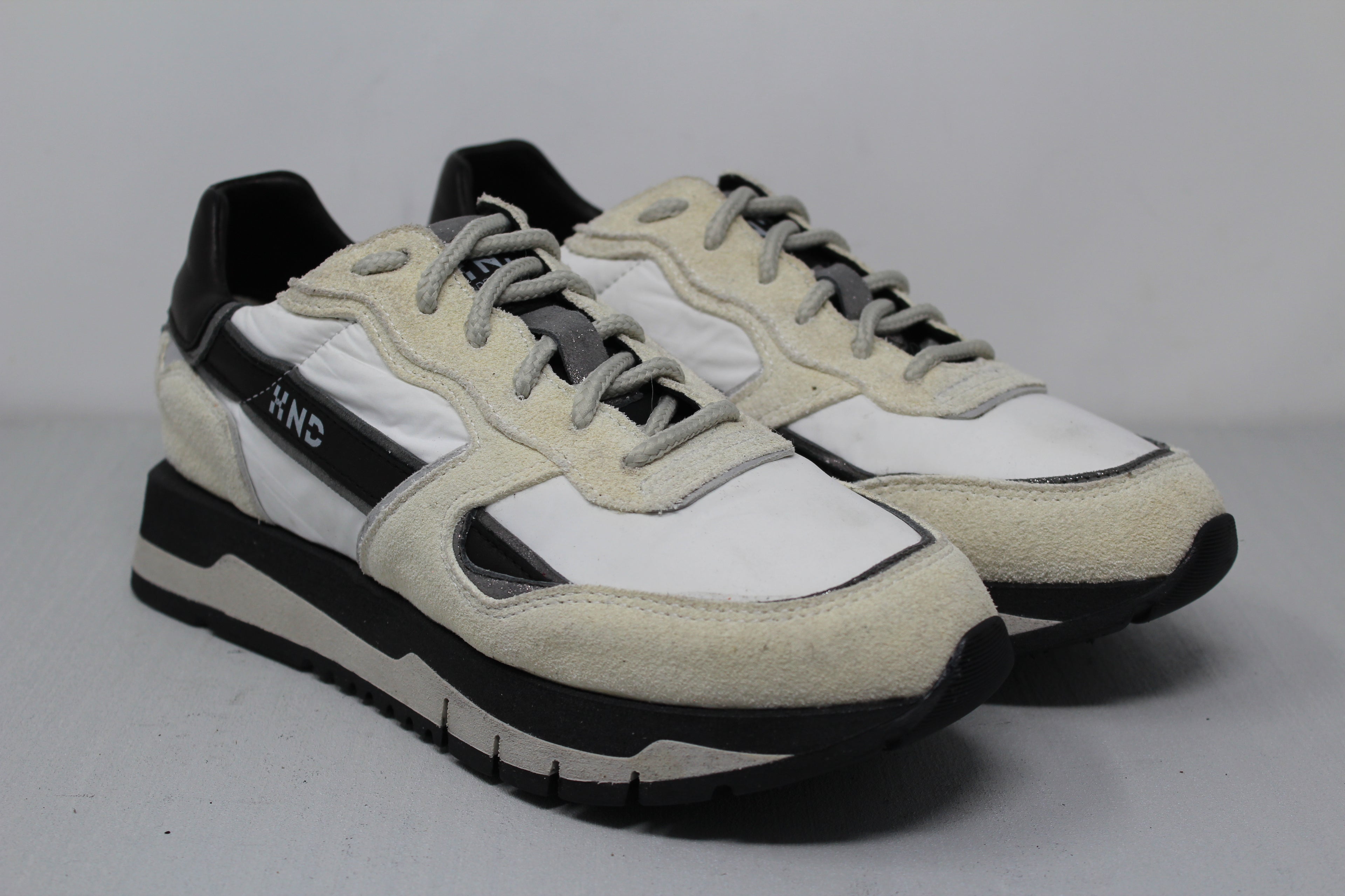 W6112-5 - SAMPLE - HUNDRED100®