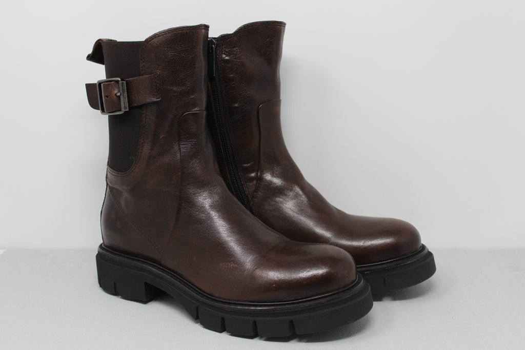 W6138 - SAMPLE - HUNDRED100®