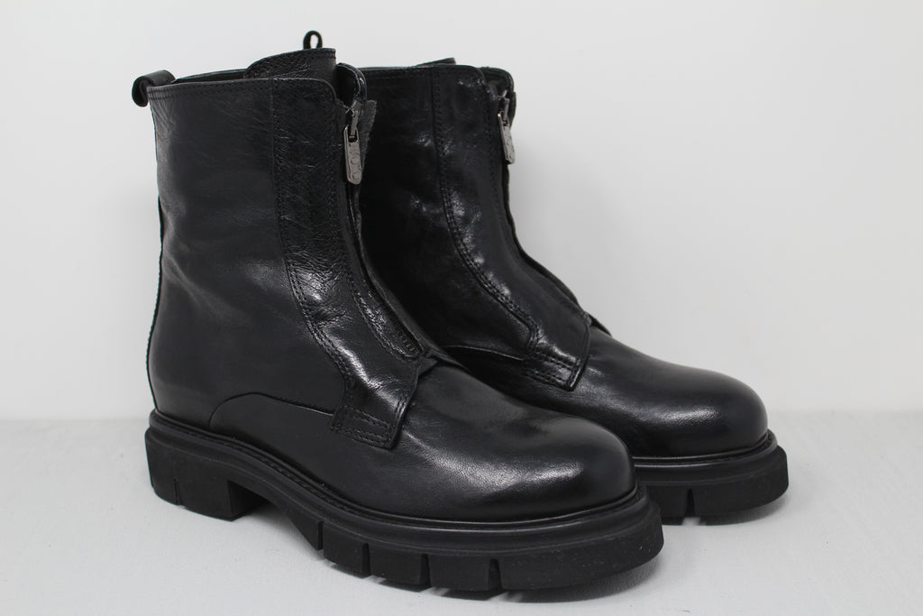 W6139 - SAMPLE - HUNDRED100®