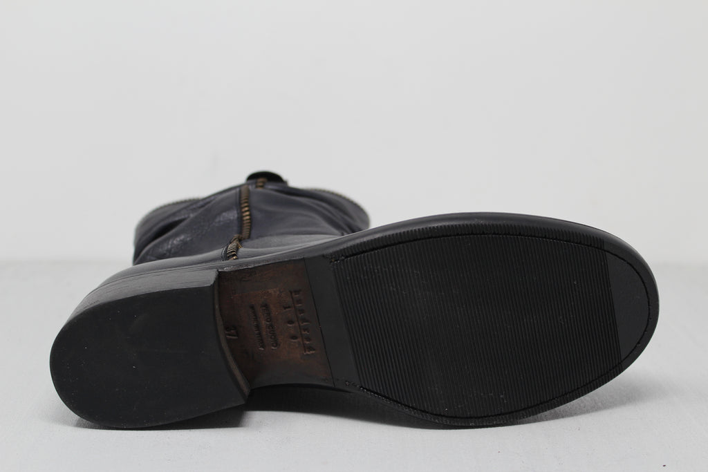 W6150 - SAMPLE - HUNDRED100®