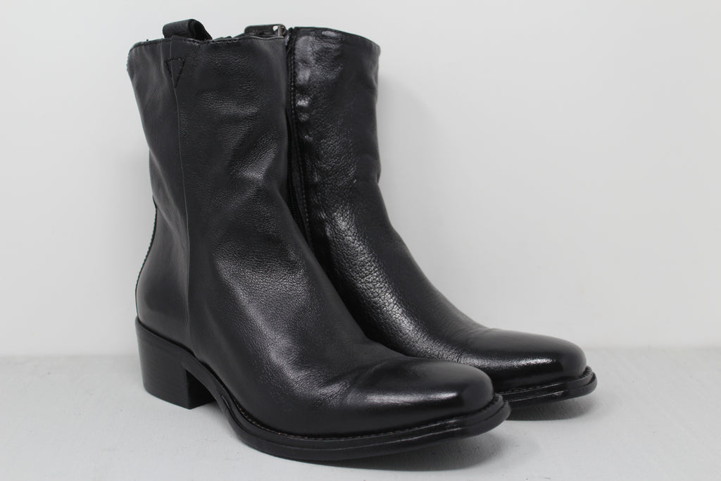 W6154 - SAMPLE - HUNDRED100®