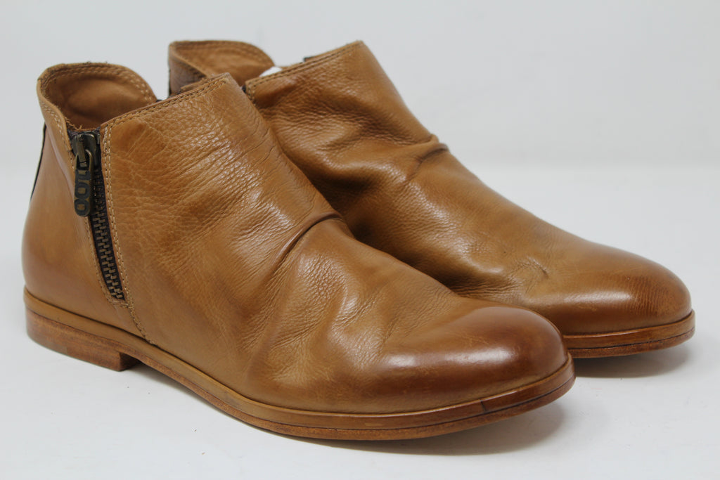 W7082 - SAMPLE - HUNDRED100®