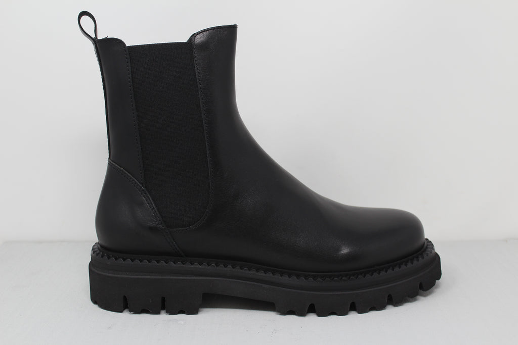 M8017 - SAMPLE - HUNDRED100®