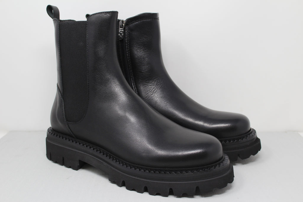 M8017 - SAMPLE - HUNDRED100®