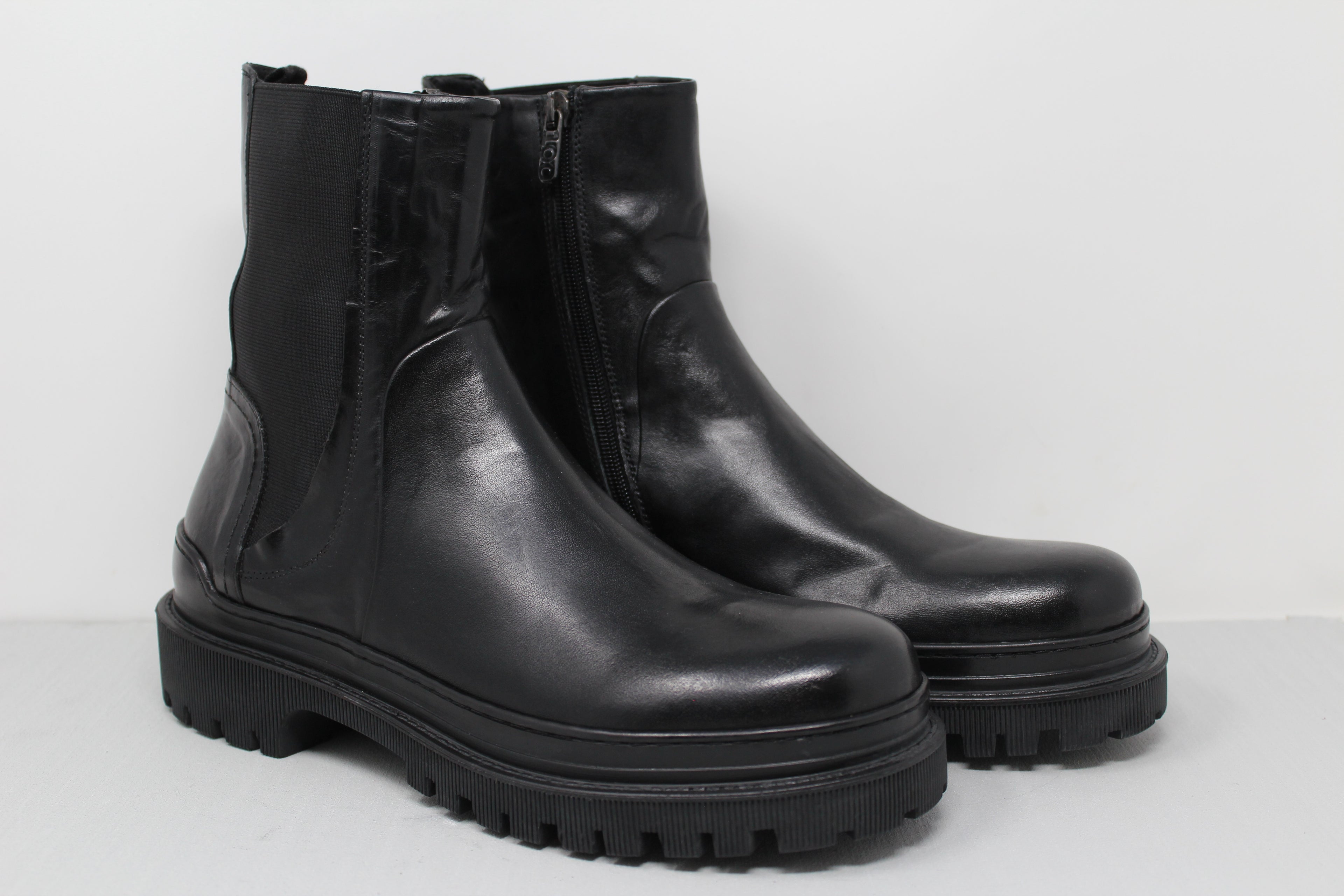 M8038 - SAMPLE - HUNDRED100®