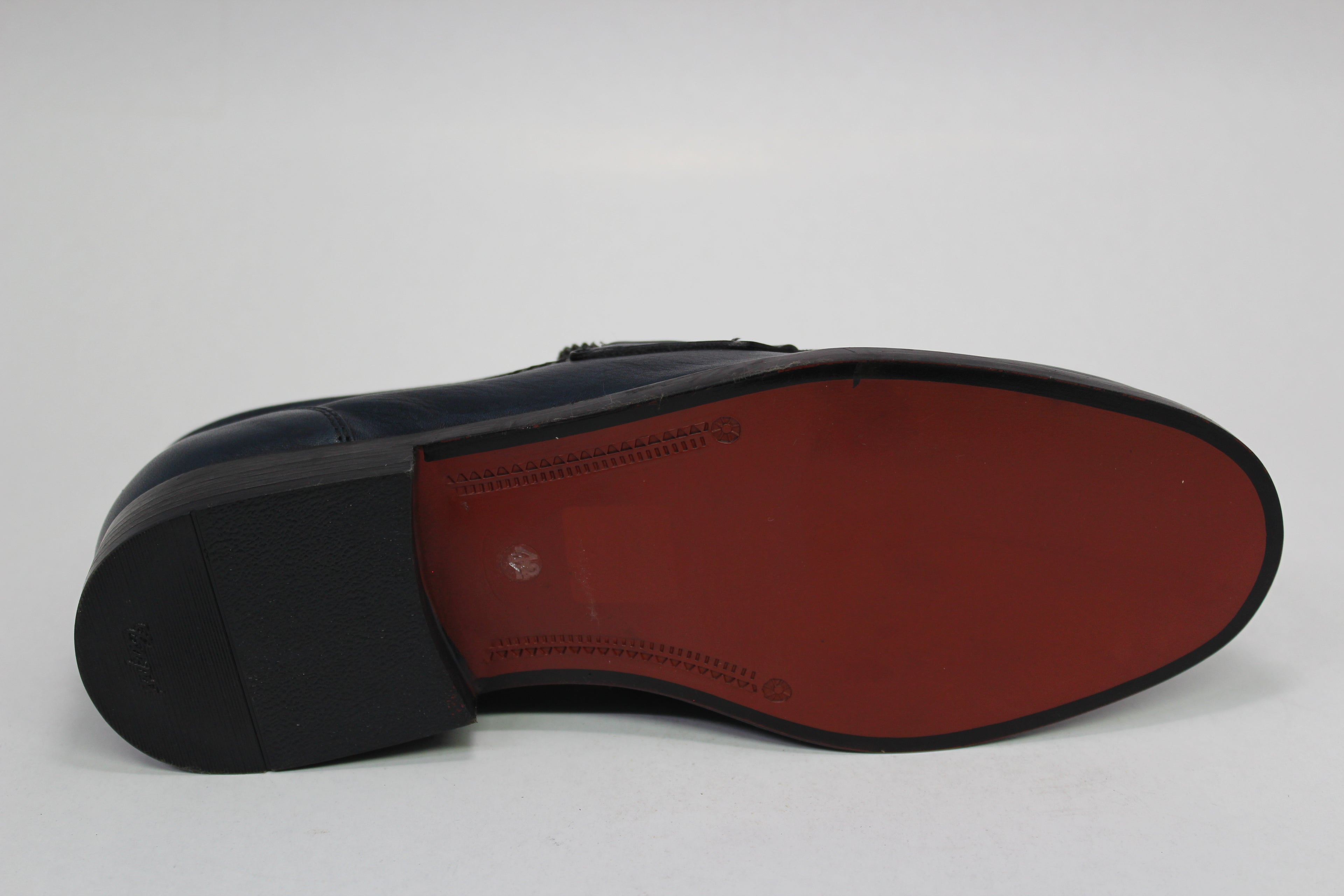 M9068 - SAMPLE - HUNDRED100®