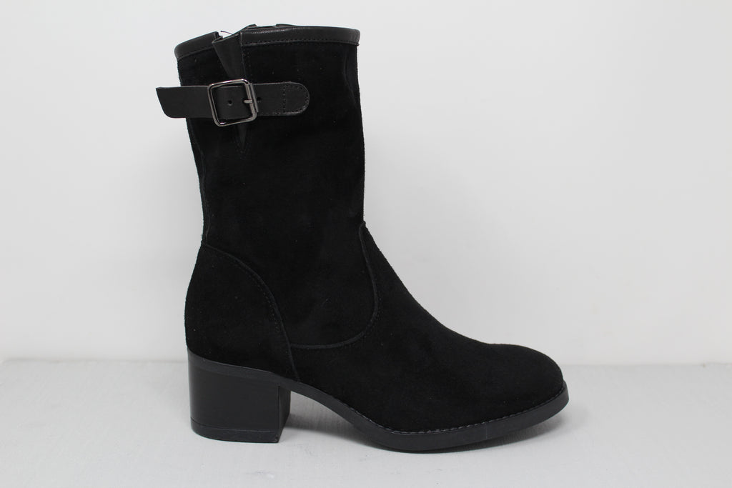 W6002 - SAMPLE - HUNDRED100®