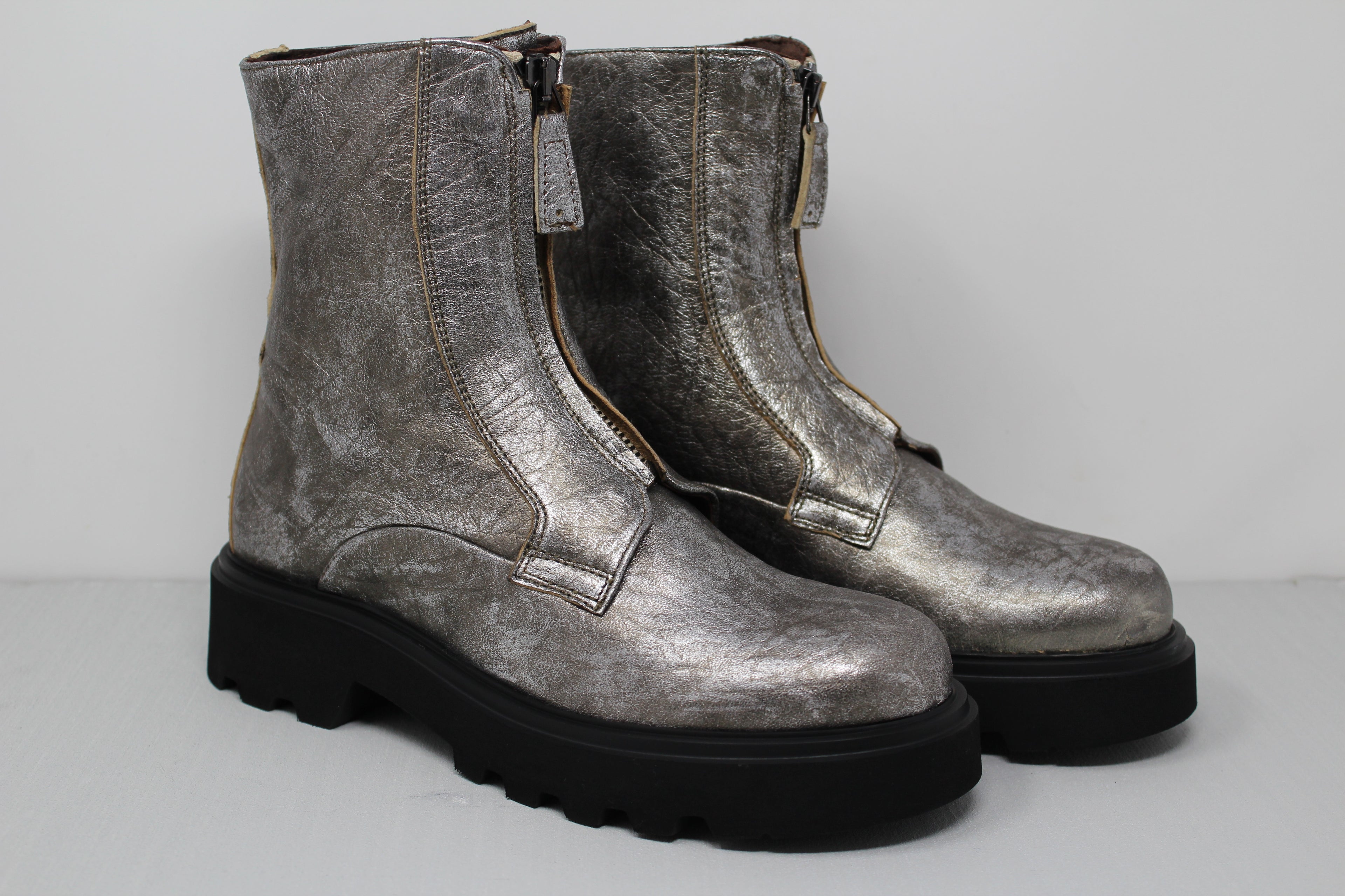 W6016 - SAMPLE - HUNDRED100®