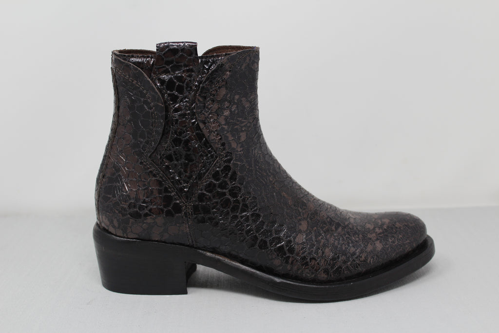 W6031 - SAMPLE - HUNDRED100®