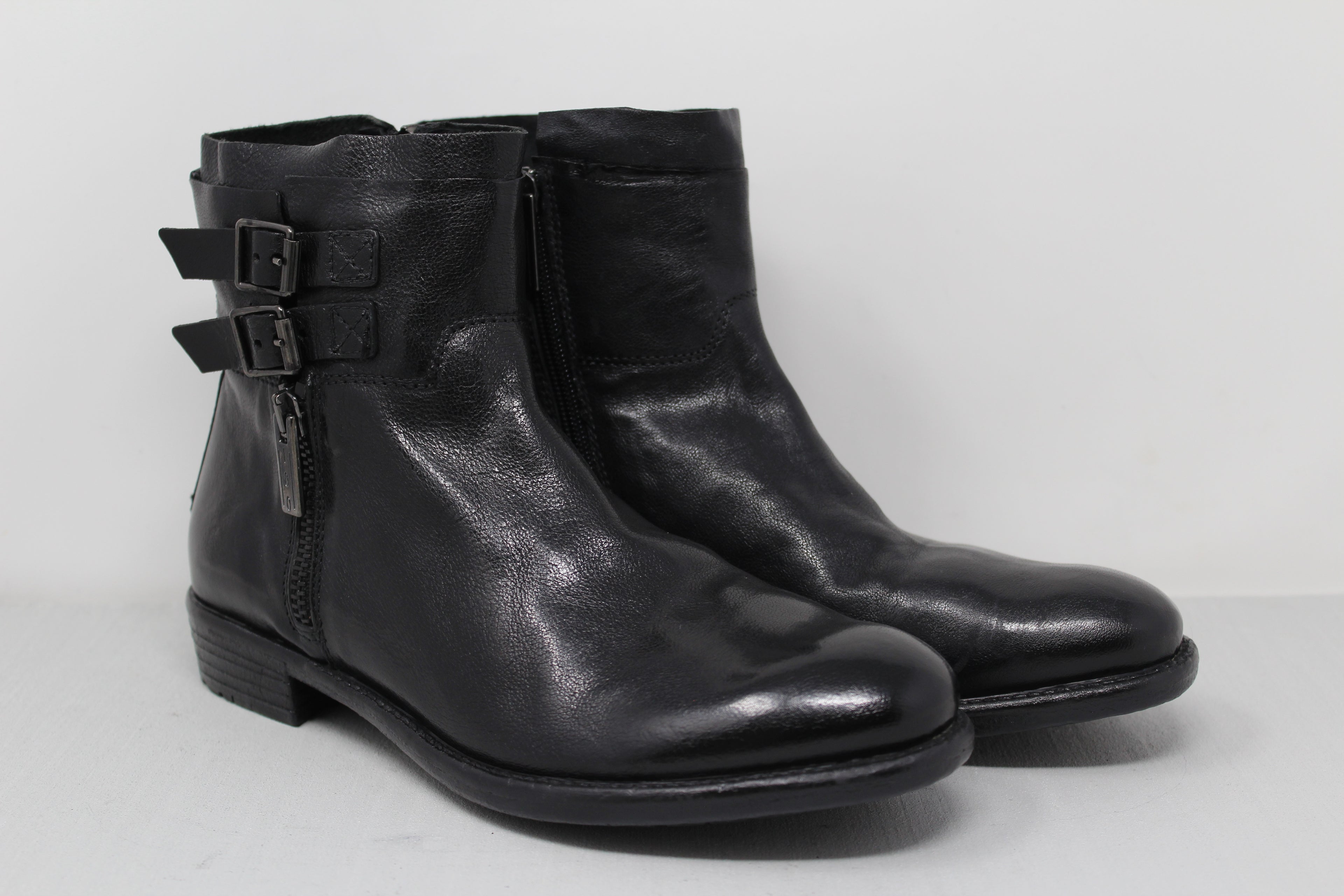 W6044 - SAMPLE - HUNDRED100®