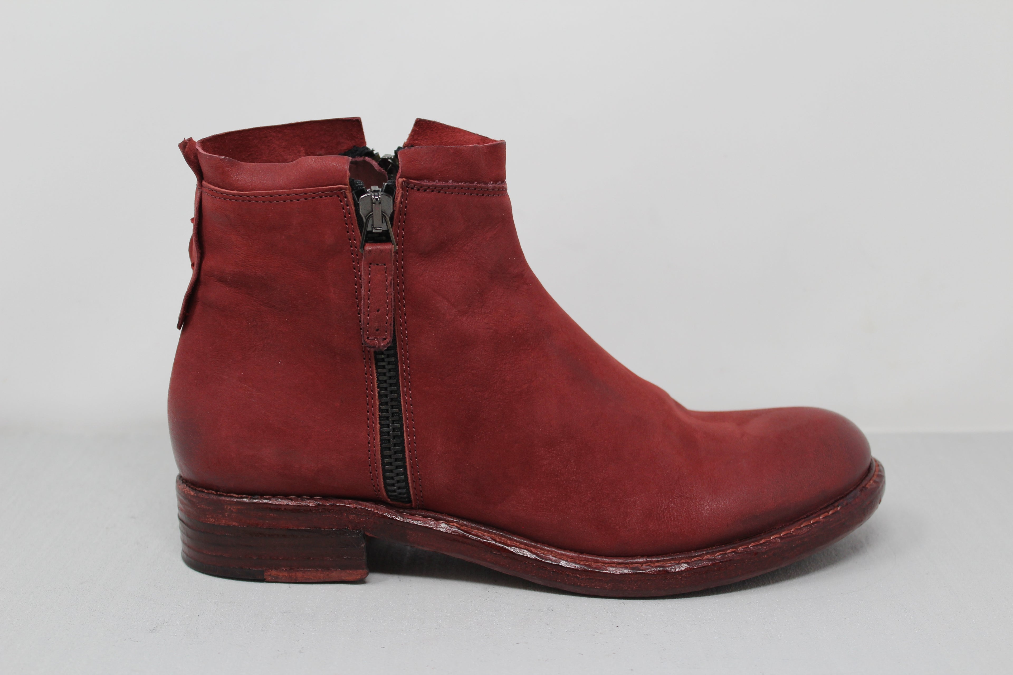 W6050 - SAMPLE - HUNDRED100®