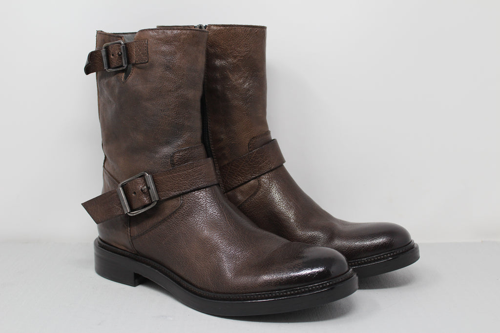 W6054 - SAMPLE - HUNDRED100®