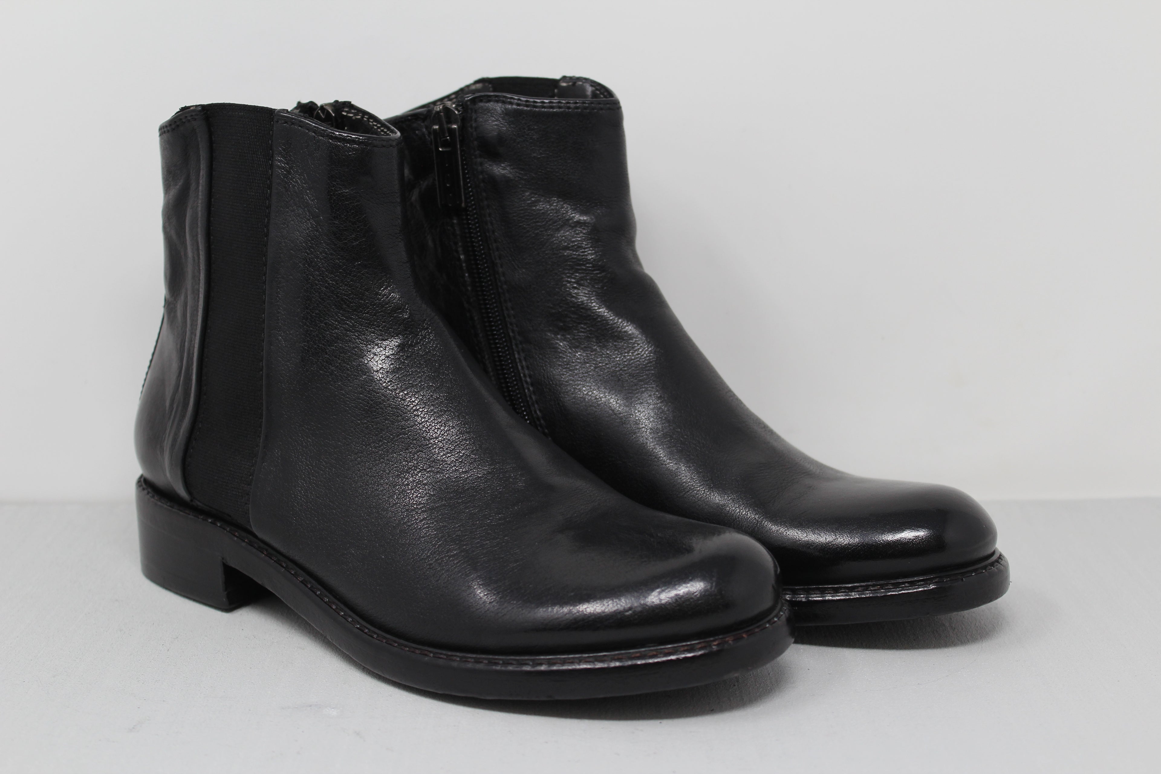 W6077 - SAMPLE - HUNDRED100®