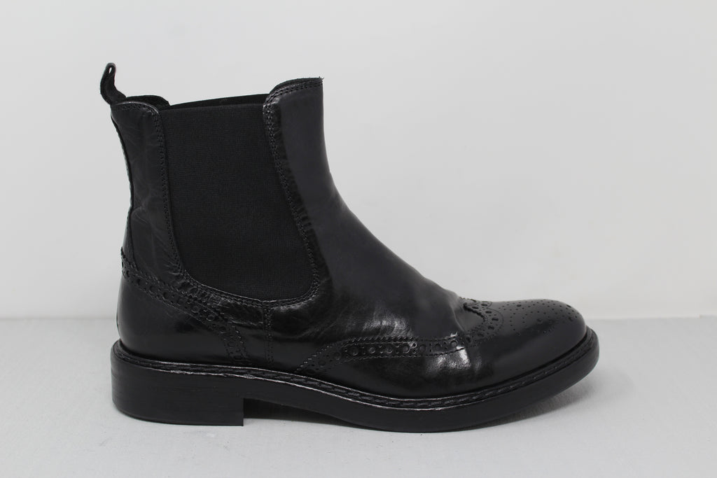 W6080 - SAMPLE - HUNDRED100®