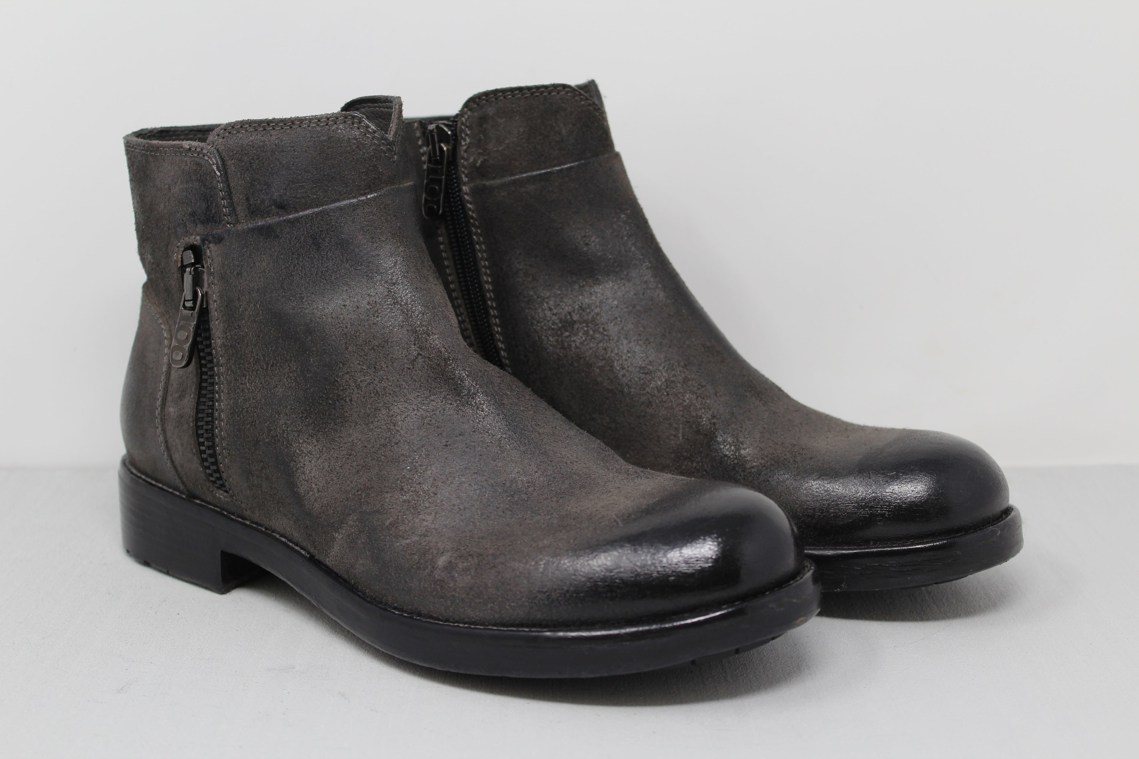 W6081 - SAMPLE - HUNDRED100®