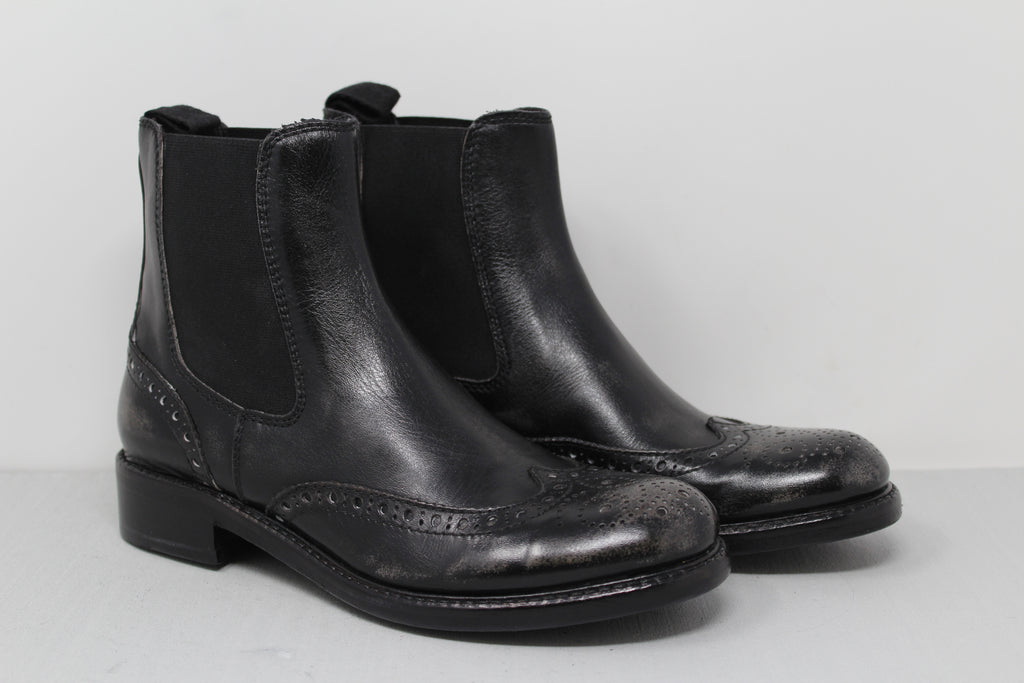 W6092 - SAMPLE - HUNDRED100®