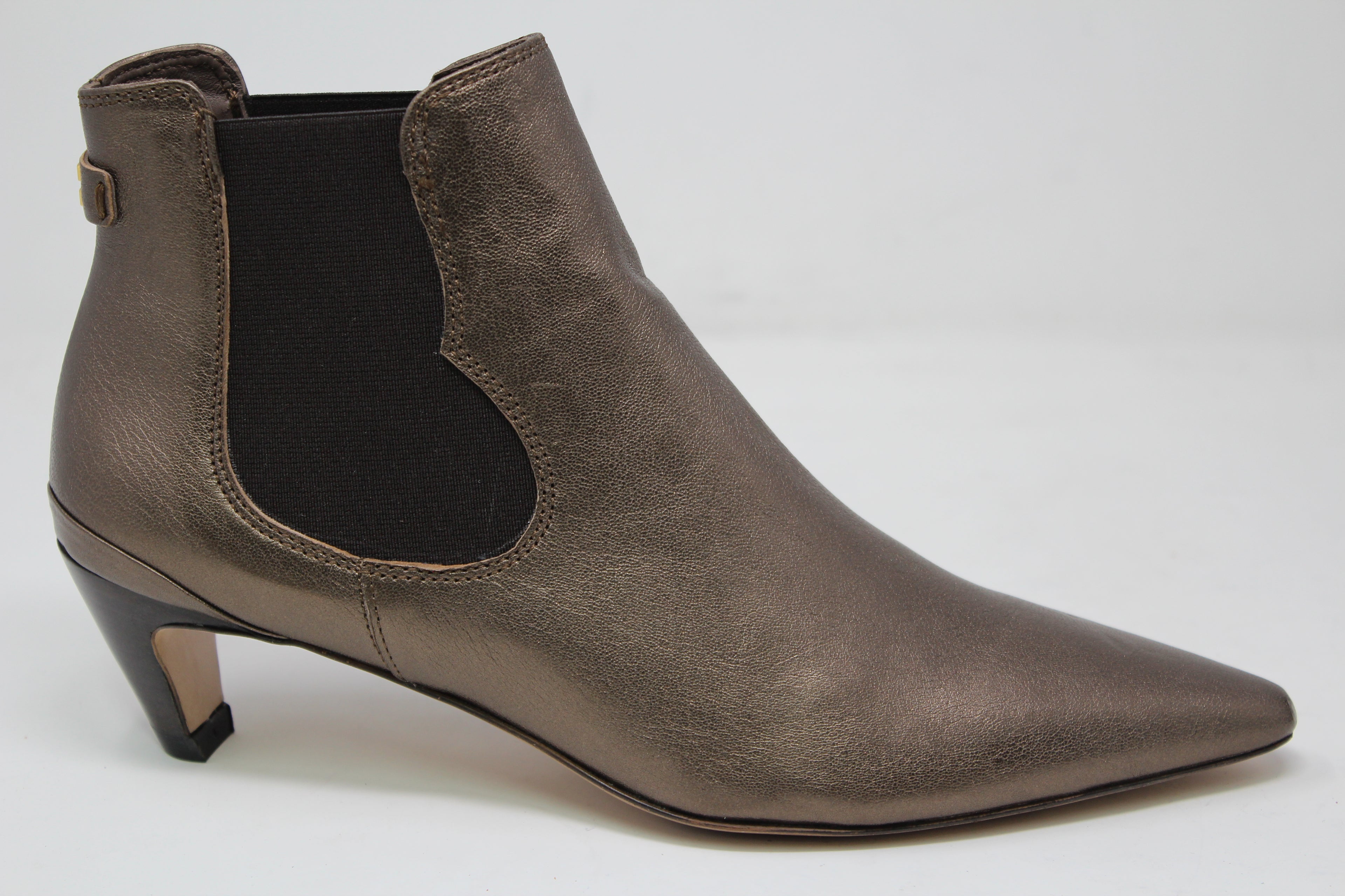 W7005 - SAMPLE - HUNDRED100®