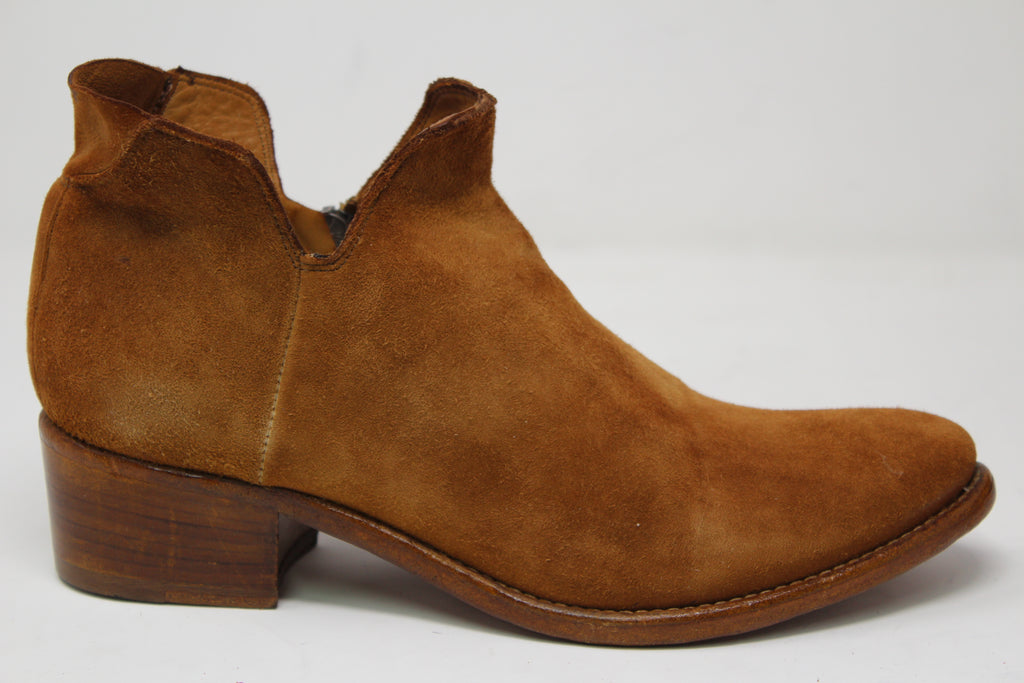 W7017 - SAMPLE - HUNDRED100®