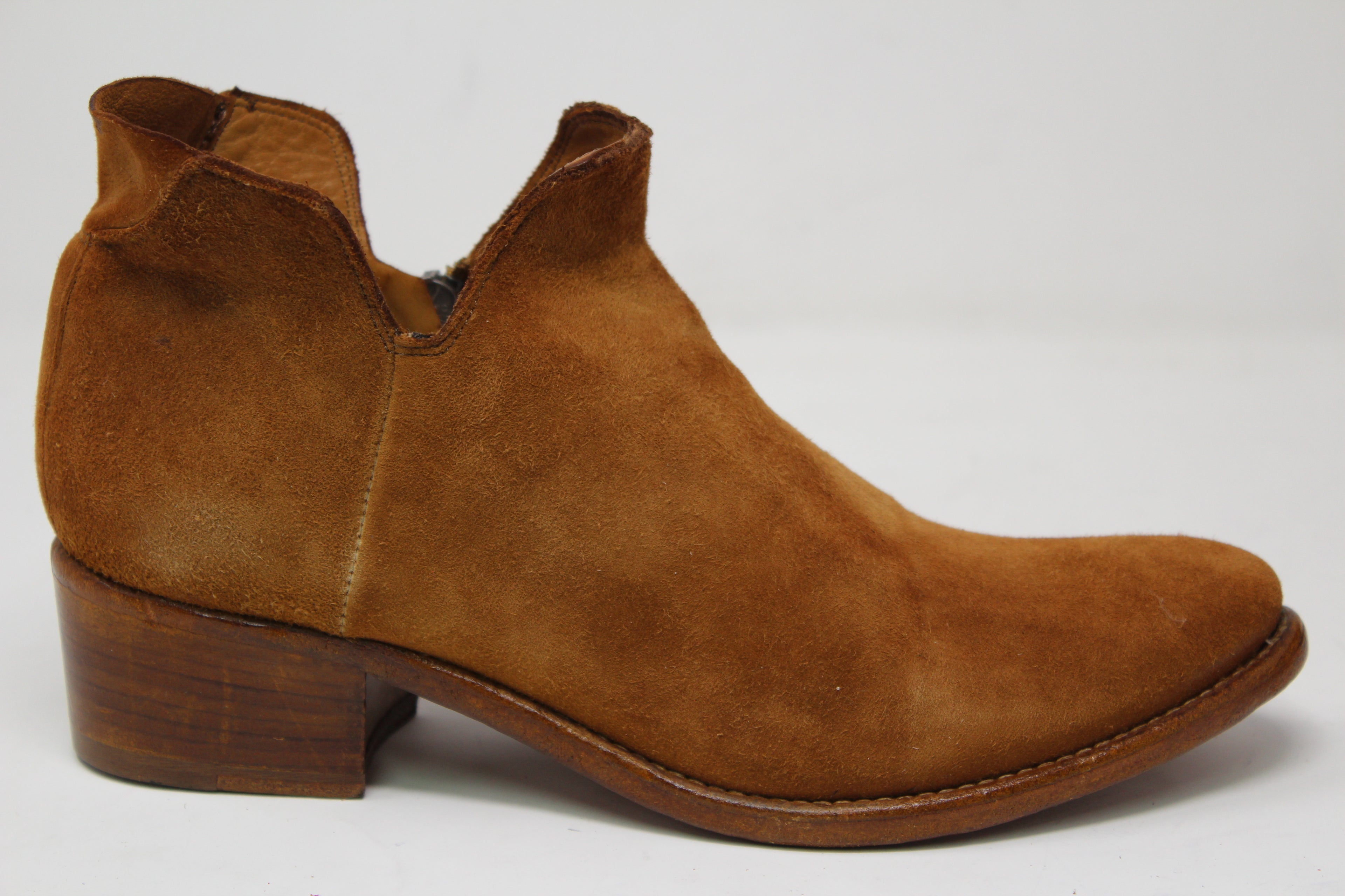 W7017 - SAMPLE - HUNDRED100®