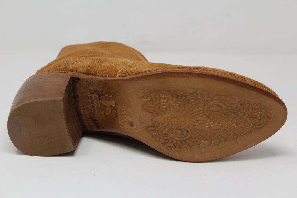 W7022 - SAMPLE - HUNDRED100®