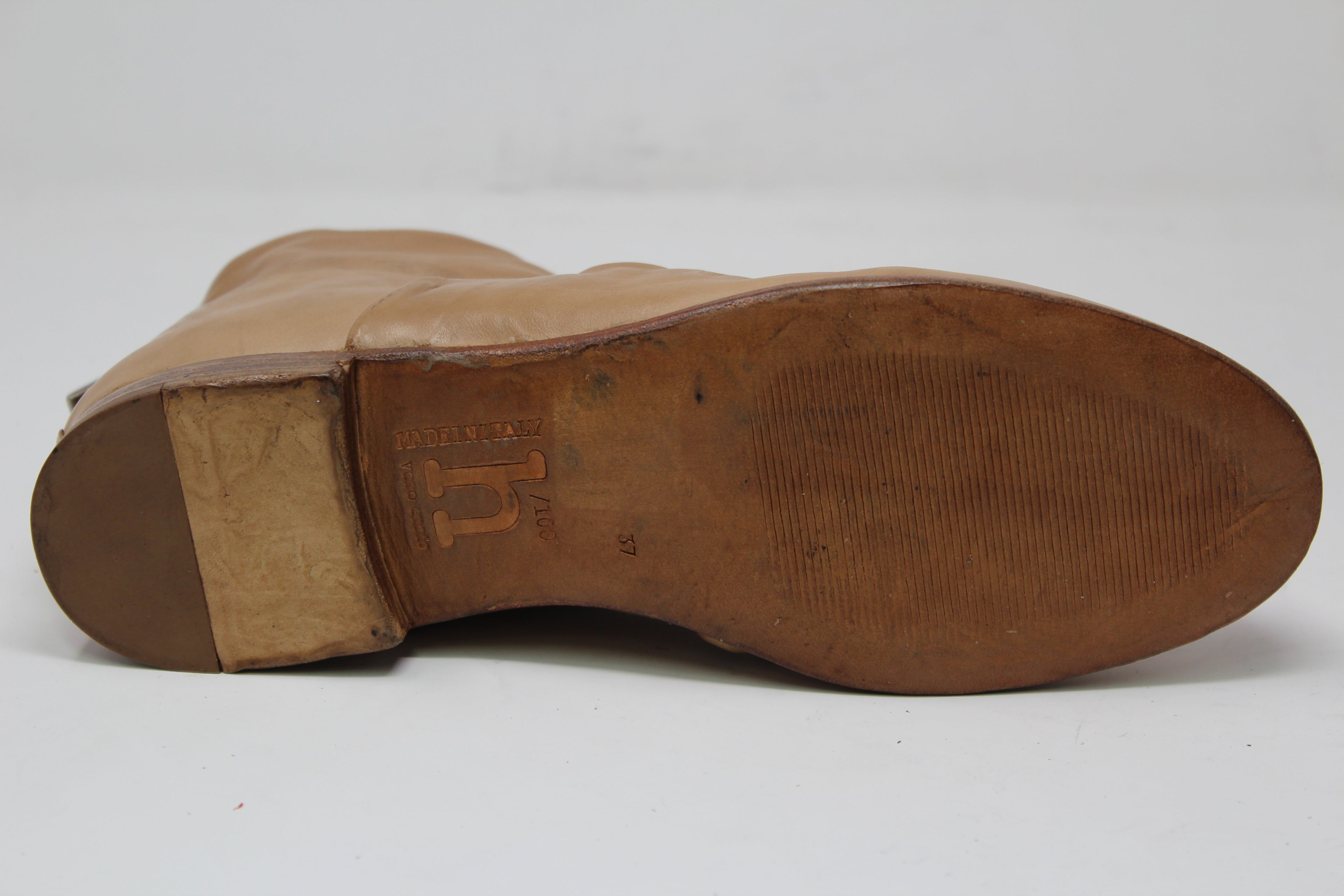 W7023 - SAMPLE - HUNDRED100®