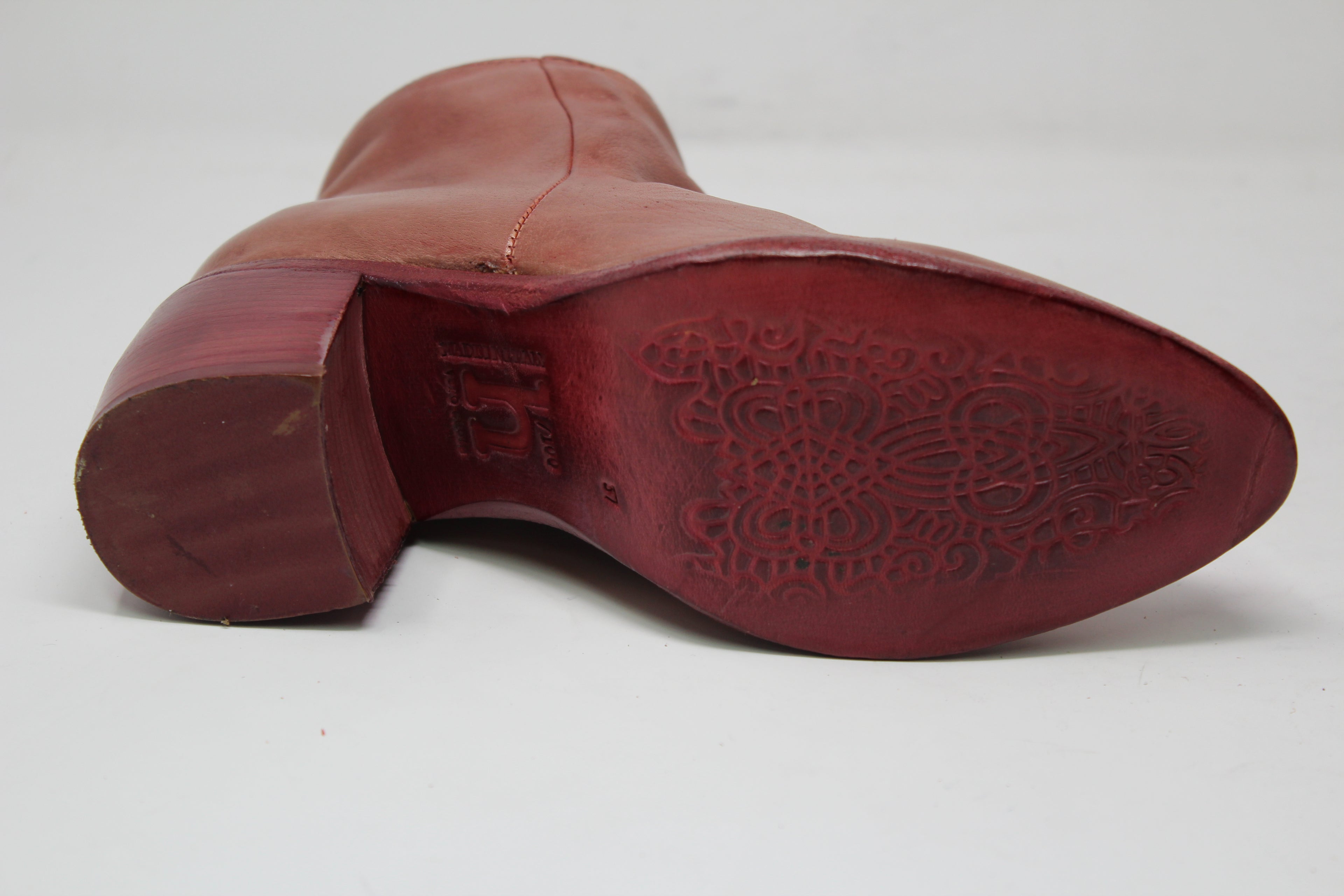 W7025 - SAMPLE - HUNDRED100®