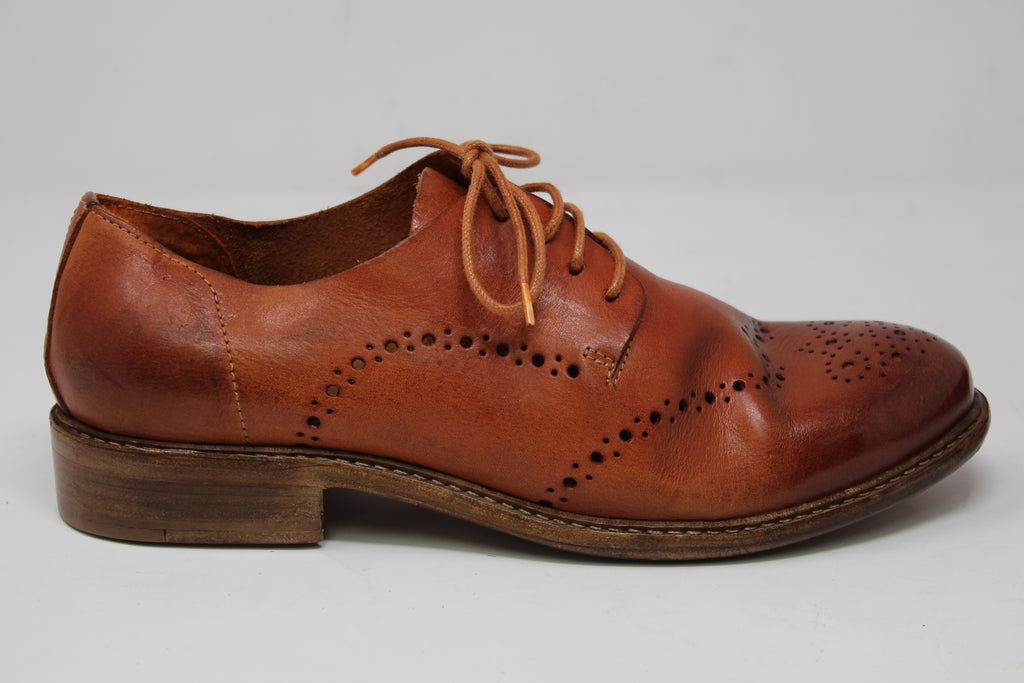 W7027 - SAMPLE - HUNDRED100®