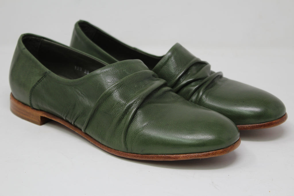 W7043 - SAMPLE - HUNDRED100®