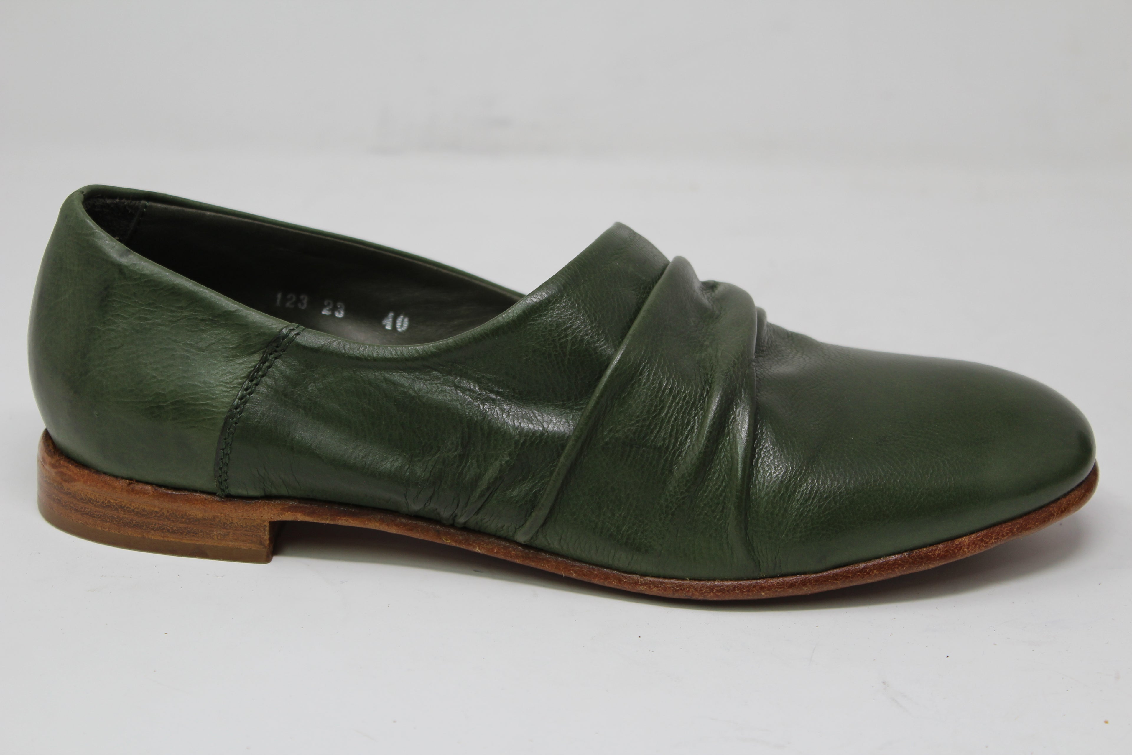 W7043 - SAMPLE - HUNDRED100®