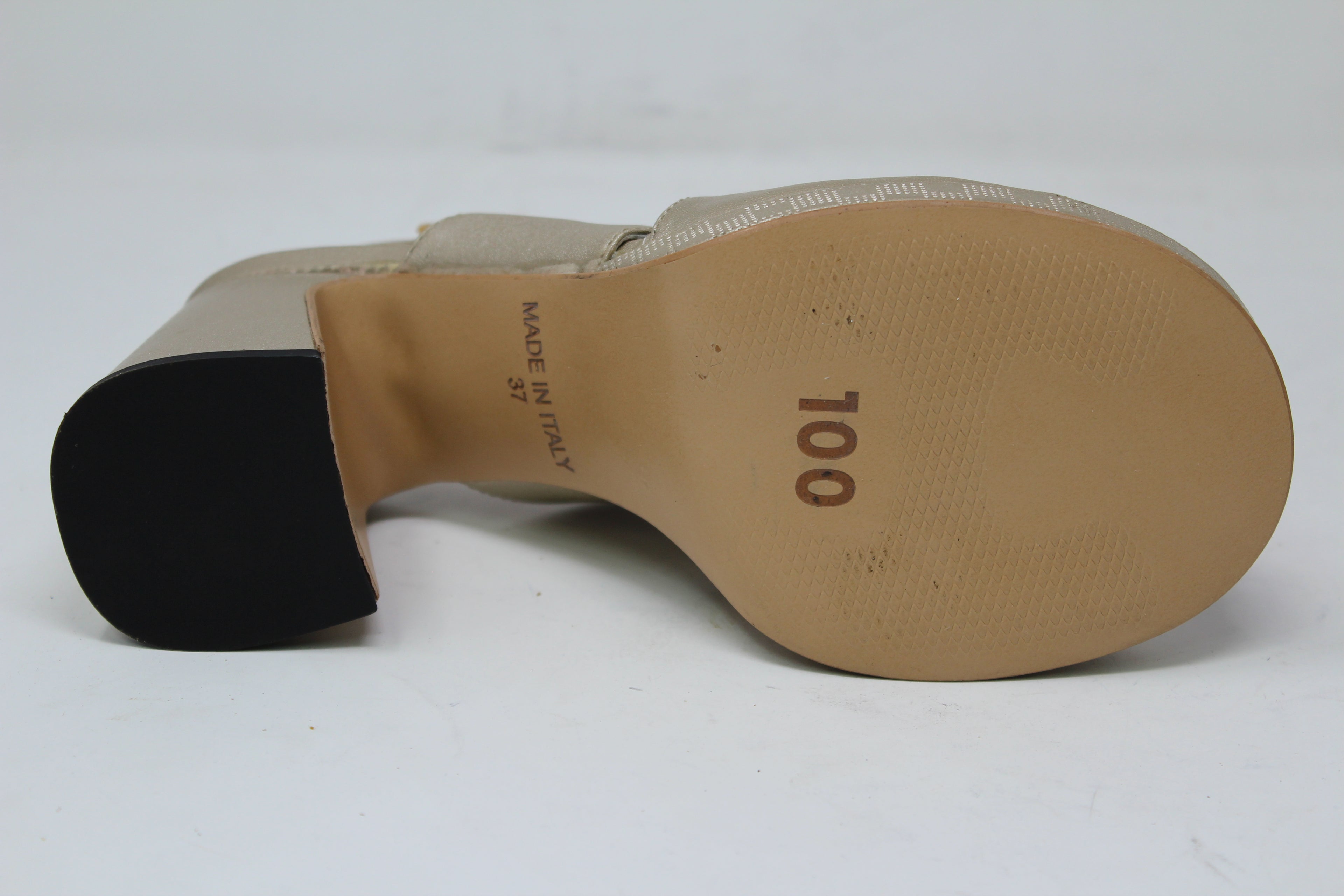 W7052 - SAMPLE - HUNDRED100®