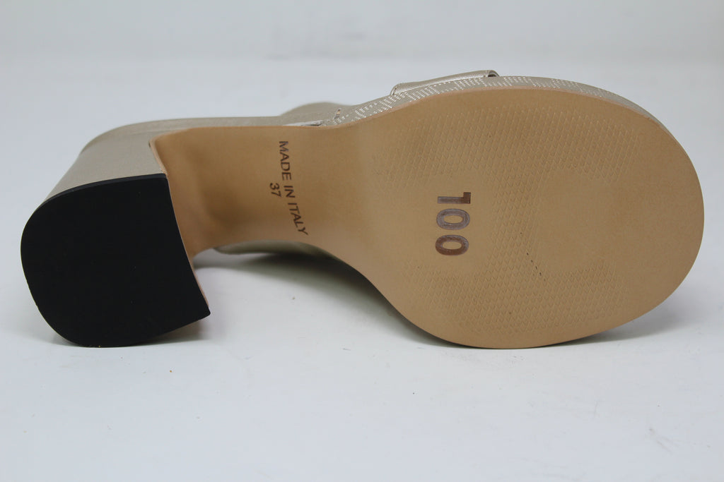 W7053 - SAMPLE - HUNDRED100®