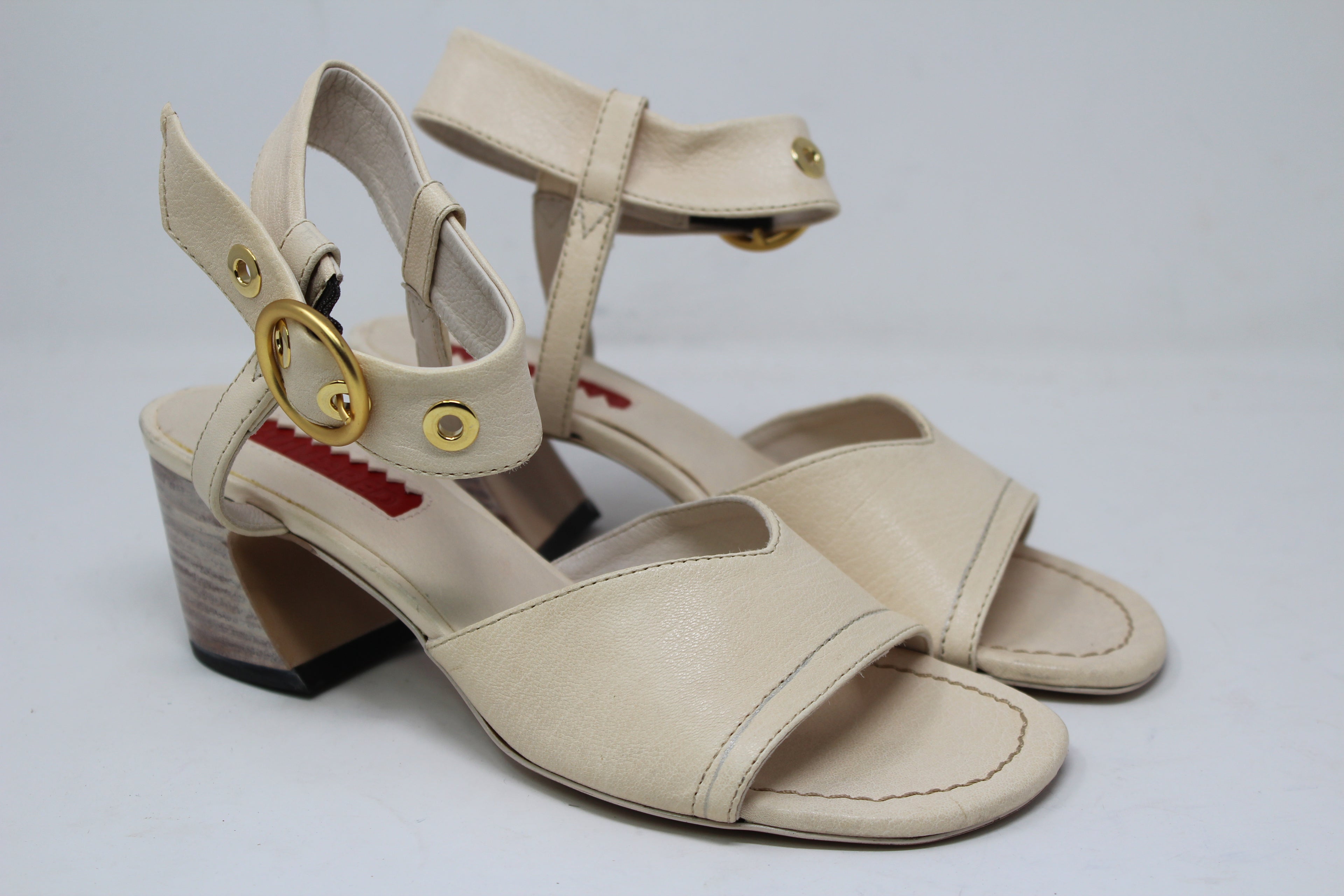 W7054 - SAMPLE - HUNDRED100®