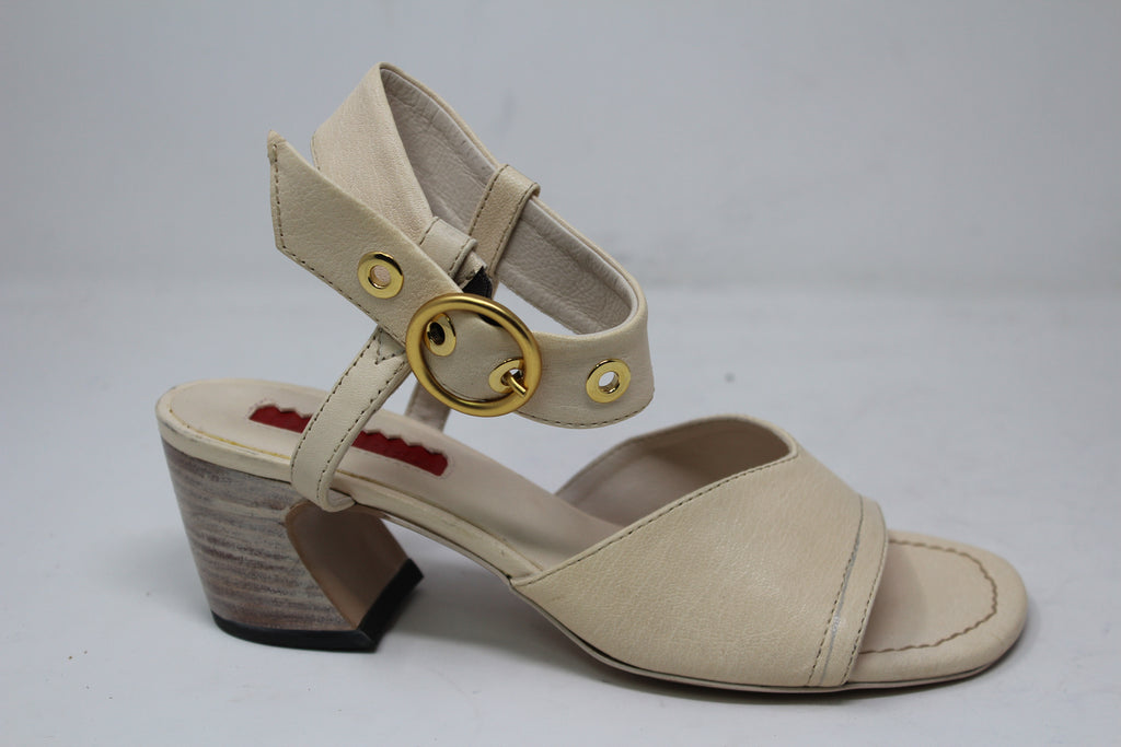 W7054 - SAMPLE - HUNDRED100®