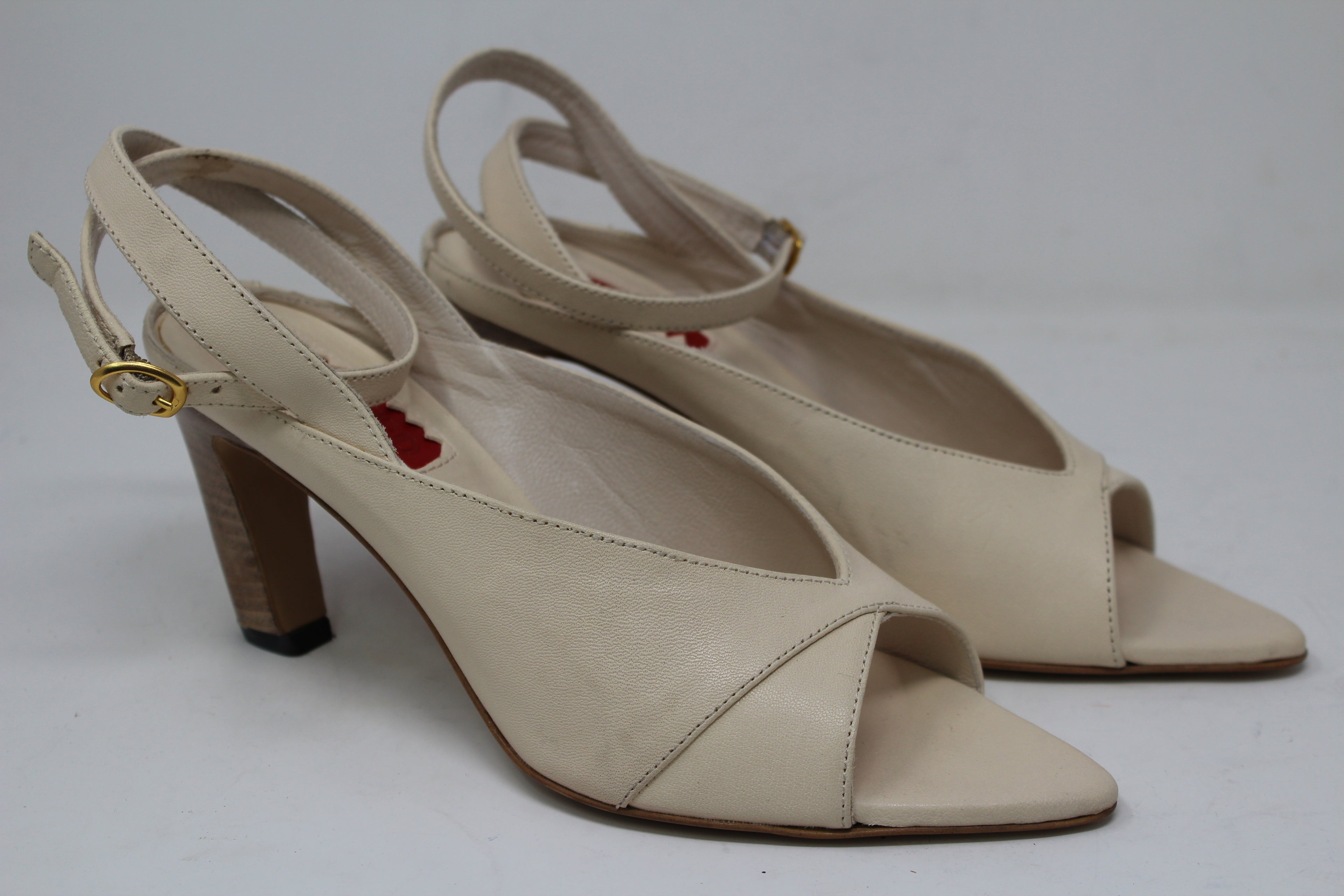 W7056 - SAMPLE - HUNDRED100®